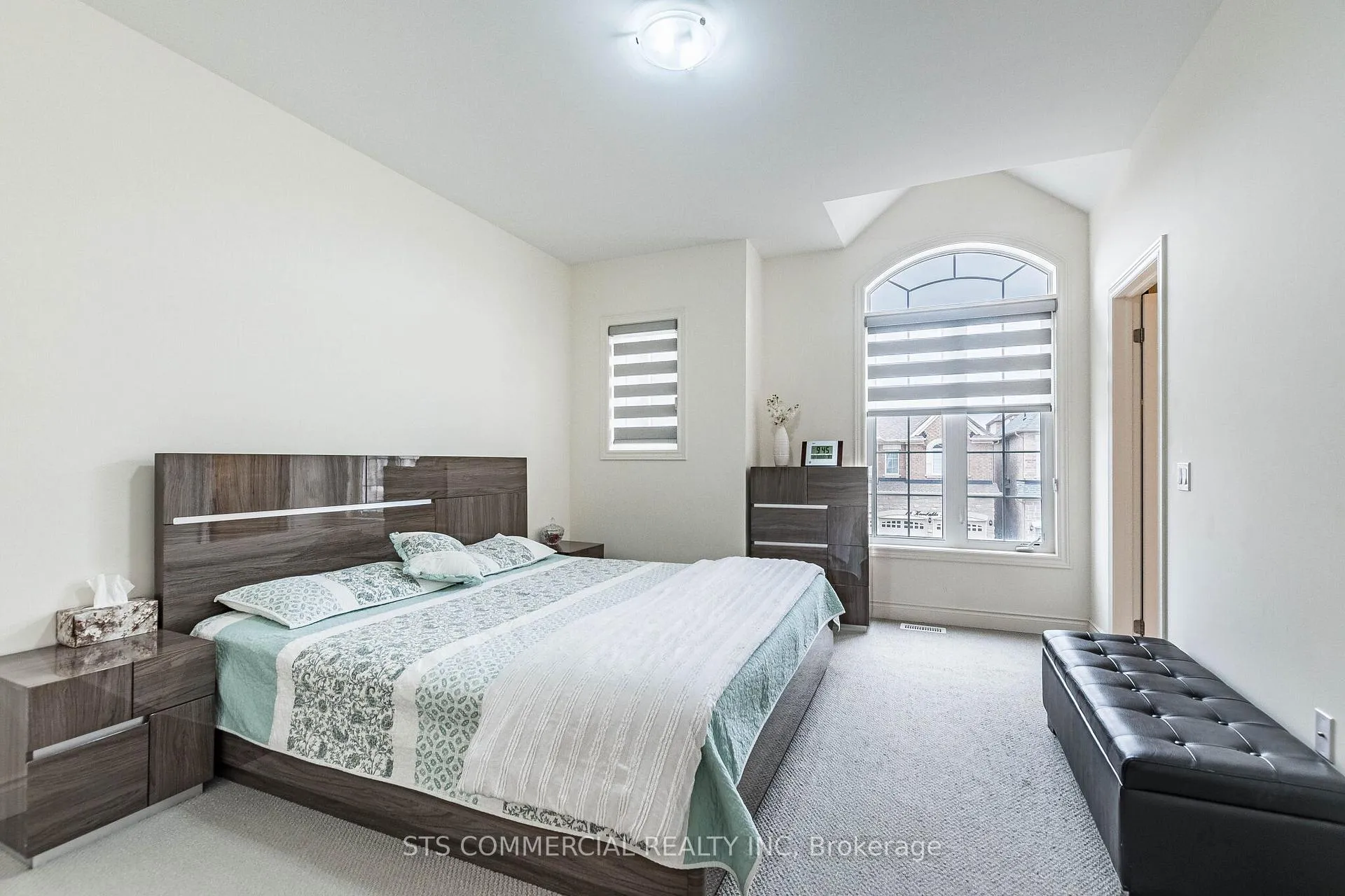 Photo 16 of 17 Kambalda Road, Brampton, Northwest Brampton — HOMEH