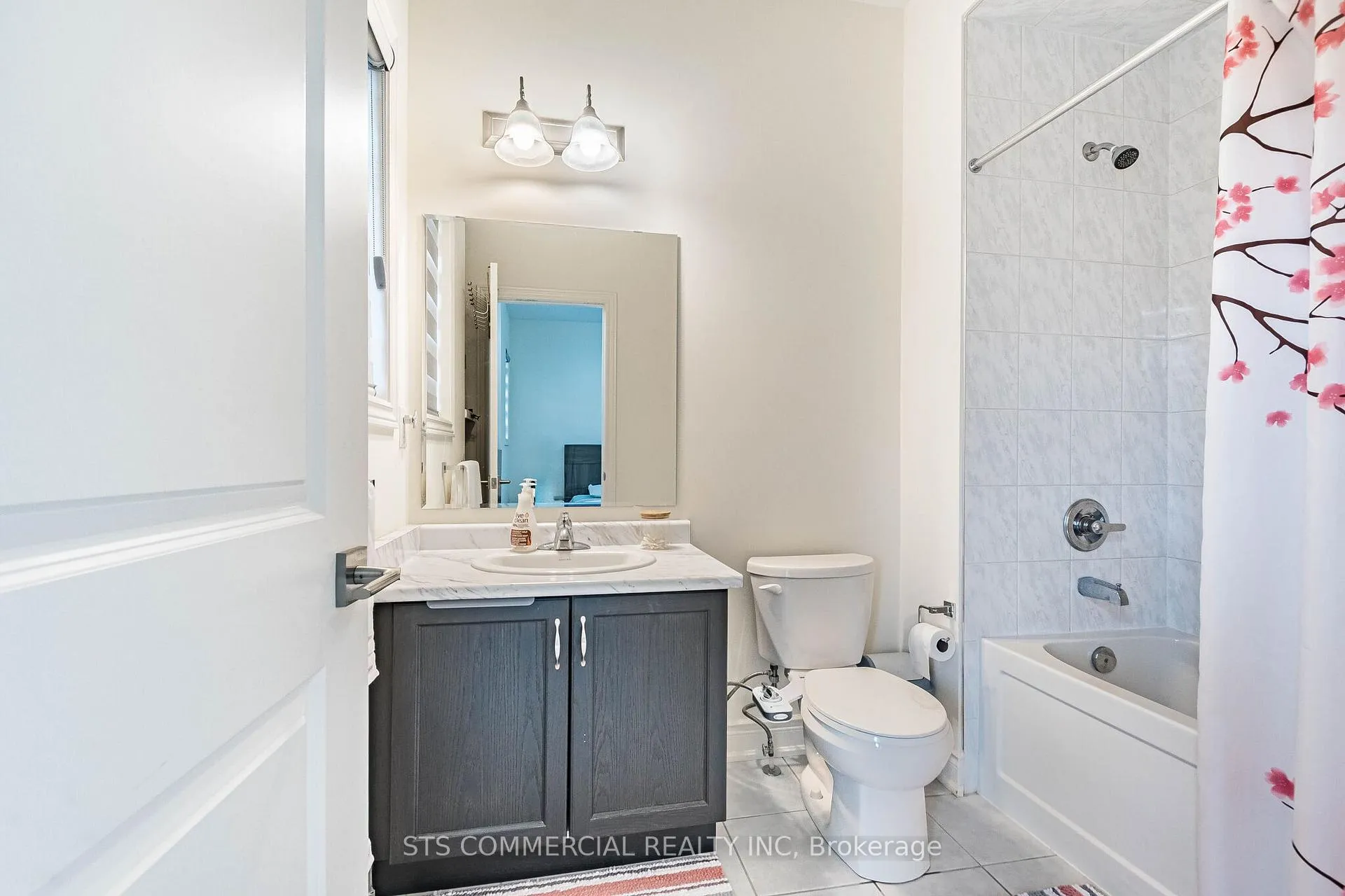 Photo 17 of 17 Kambalda Road, Brampton, Northwest Brampton — HOMEH