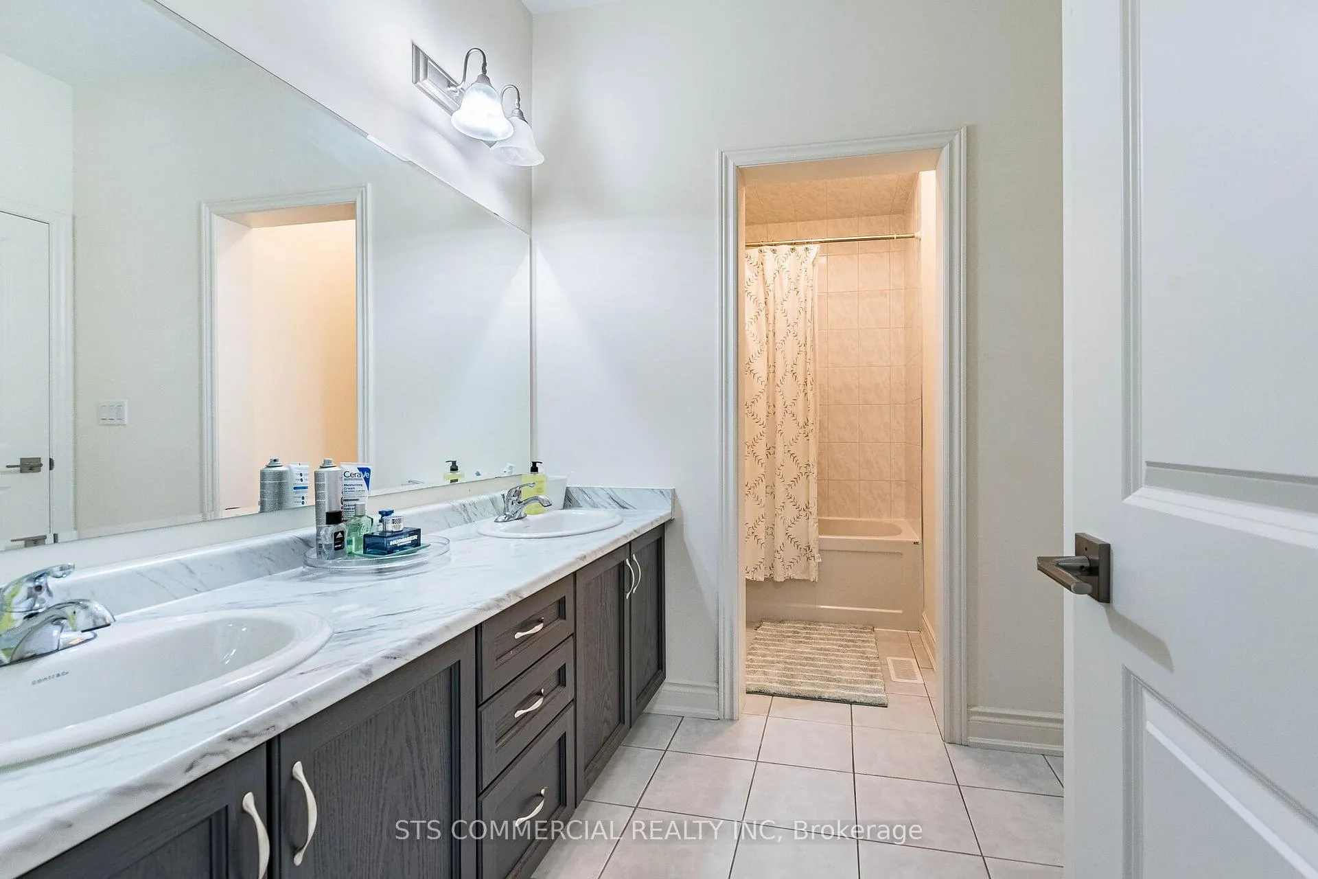 Photo 21 of 17 Kambalda Road, Brampton, Northwest Brampton — HOMEH