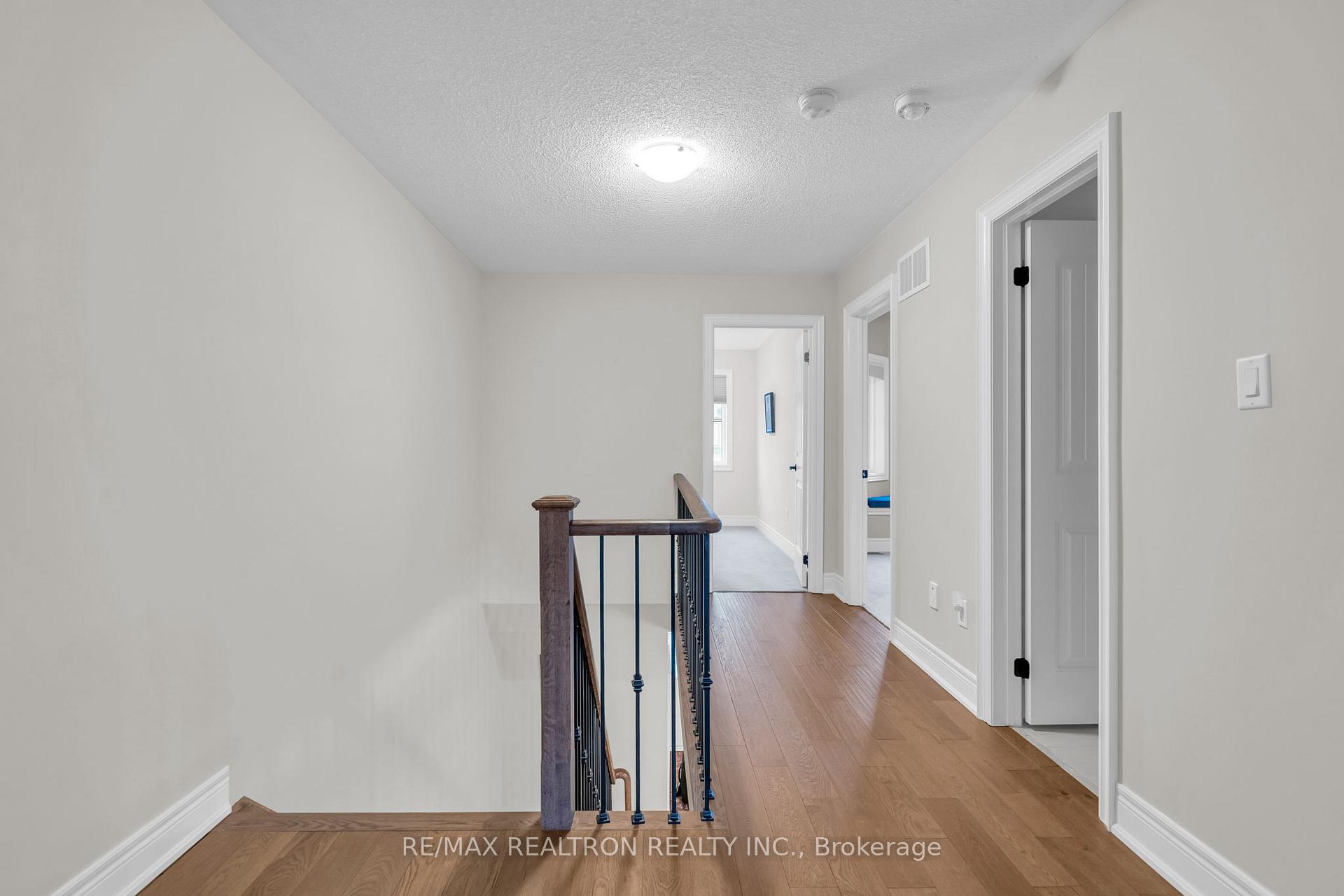 Photo 9 of 1287 Bardeau Street, Innisfil, Lefroy — HOMEH
