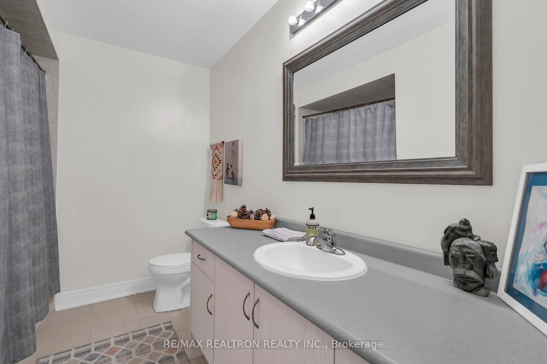 Photo 16 of 1287 Bardeau Street, Innisfil, Lefroy — HOMEH