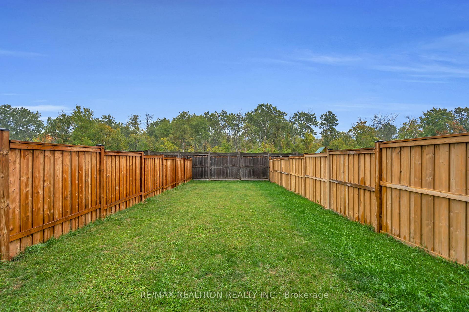 Photo 22 of 1287 Bardeau Street, Innisfil, Lefroy — HOMEH