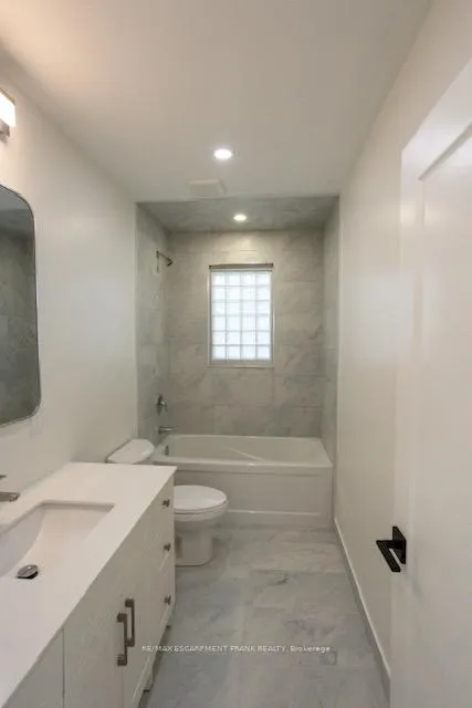 Photo 12 of Unit 1, 209 East 32nd Street, Hamilton, Raleigh — HOMEH