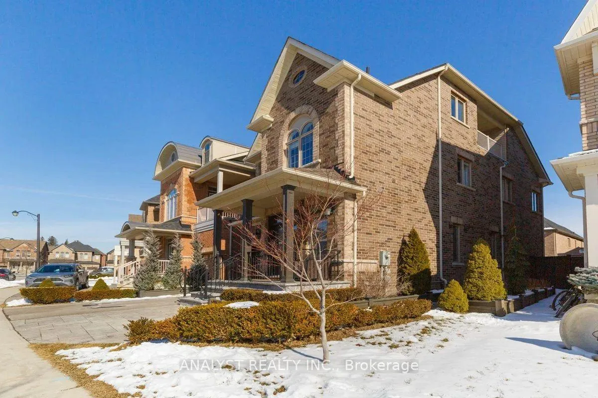 Photo 48 of 35 Bright Land Drive, Vaughan, Kleinburg — HOMEH