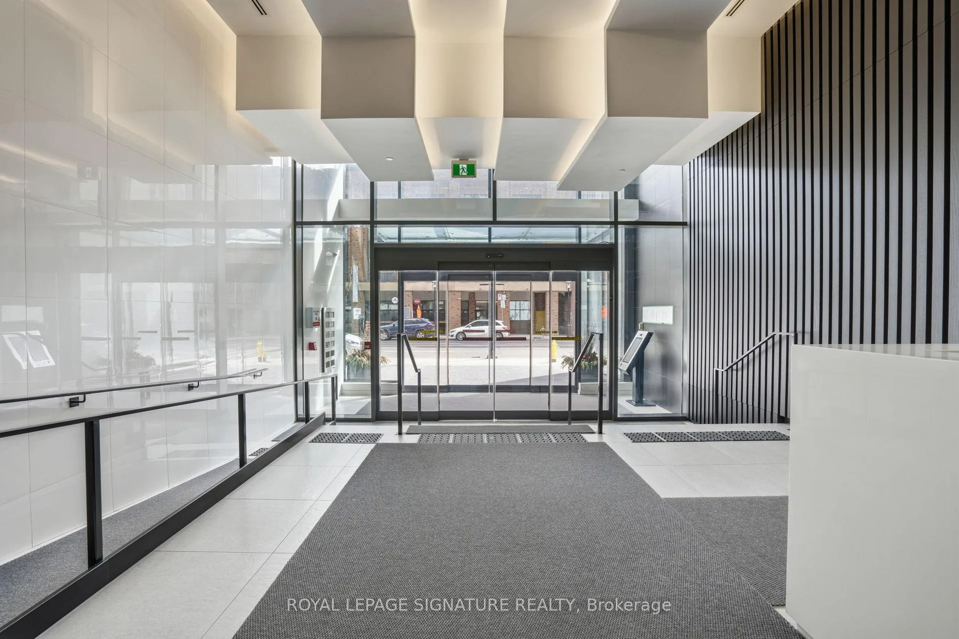 Photo 38 of Unit 1003, 158 Front Street E, Toronto, Moss Park — HOMEH