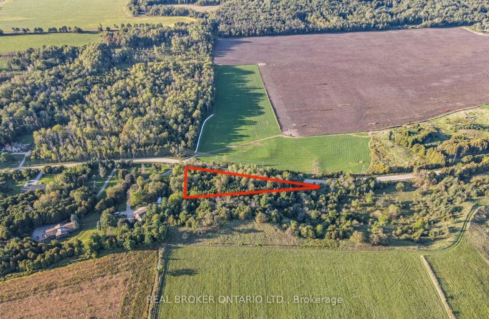 Photo 15 of 5703 10th Side Road, Essa, Rural Essa — HOMEH