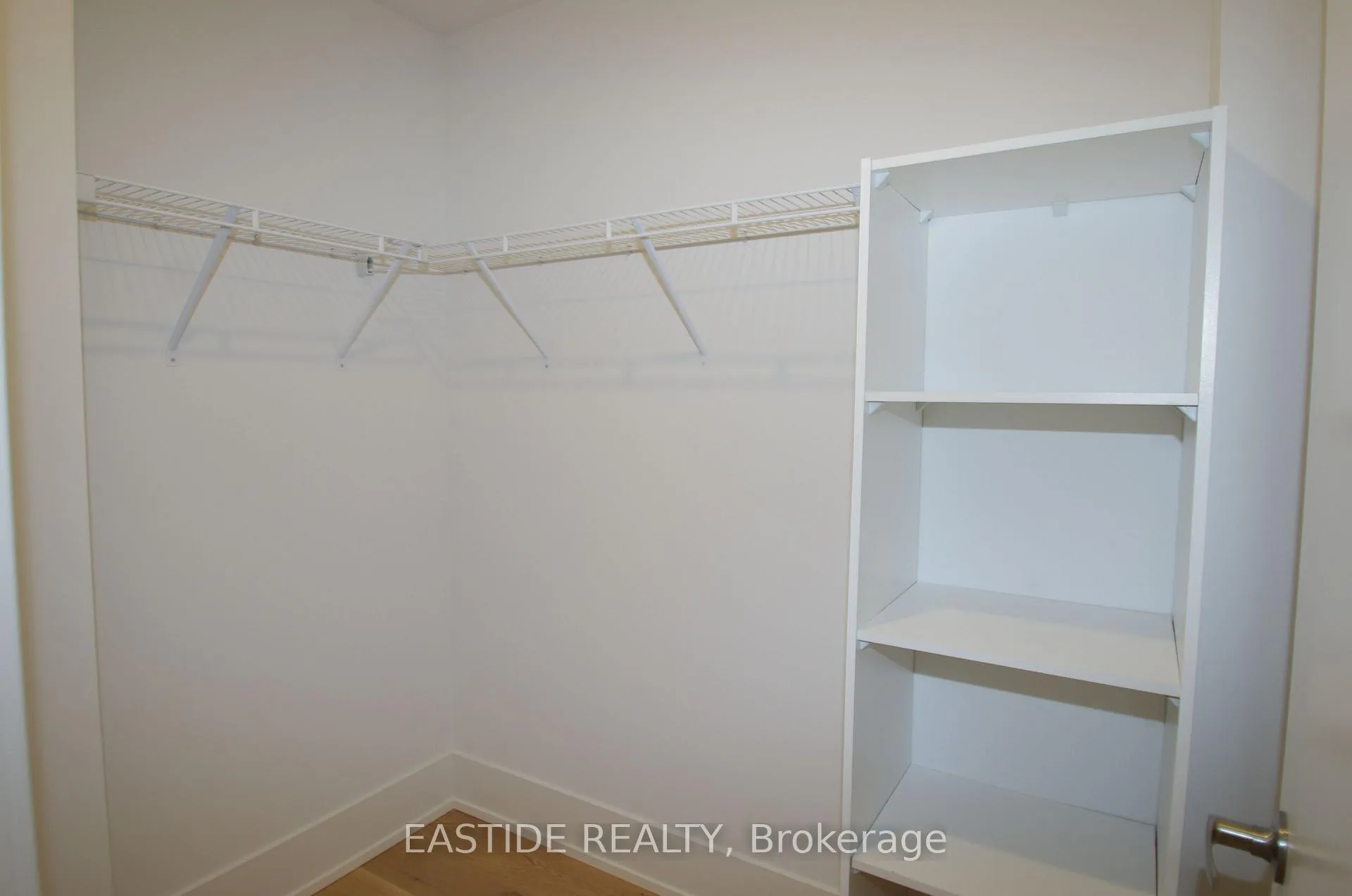 Photo 14 of Unit TH 6, 165 Pears Avenue, Toronto, The Annex — HOMEH