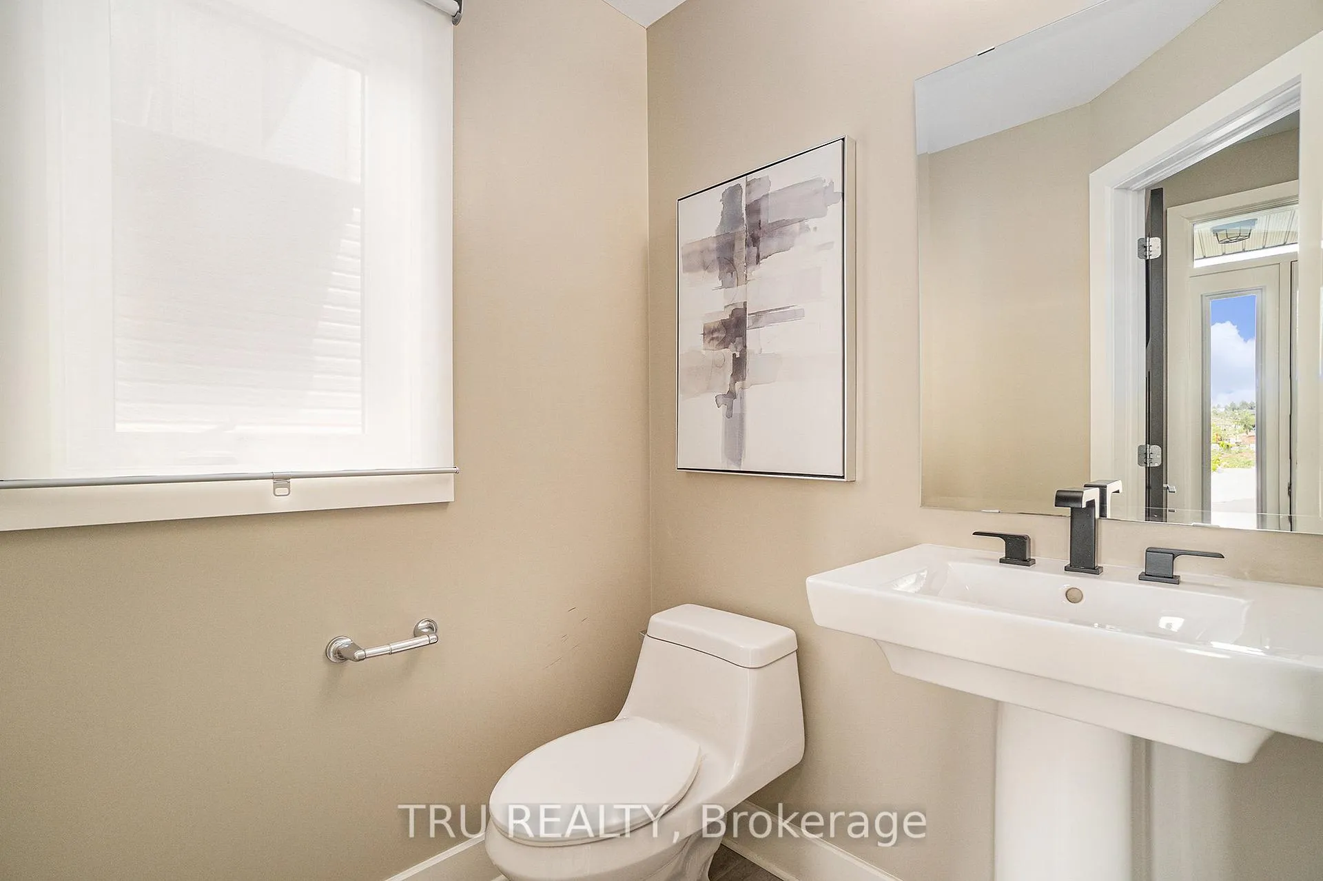 Photo 11 of 670 Parade Drive, Ottawa, Stittsville (South) — HOMEH