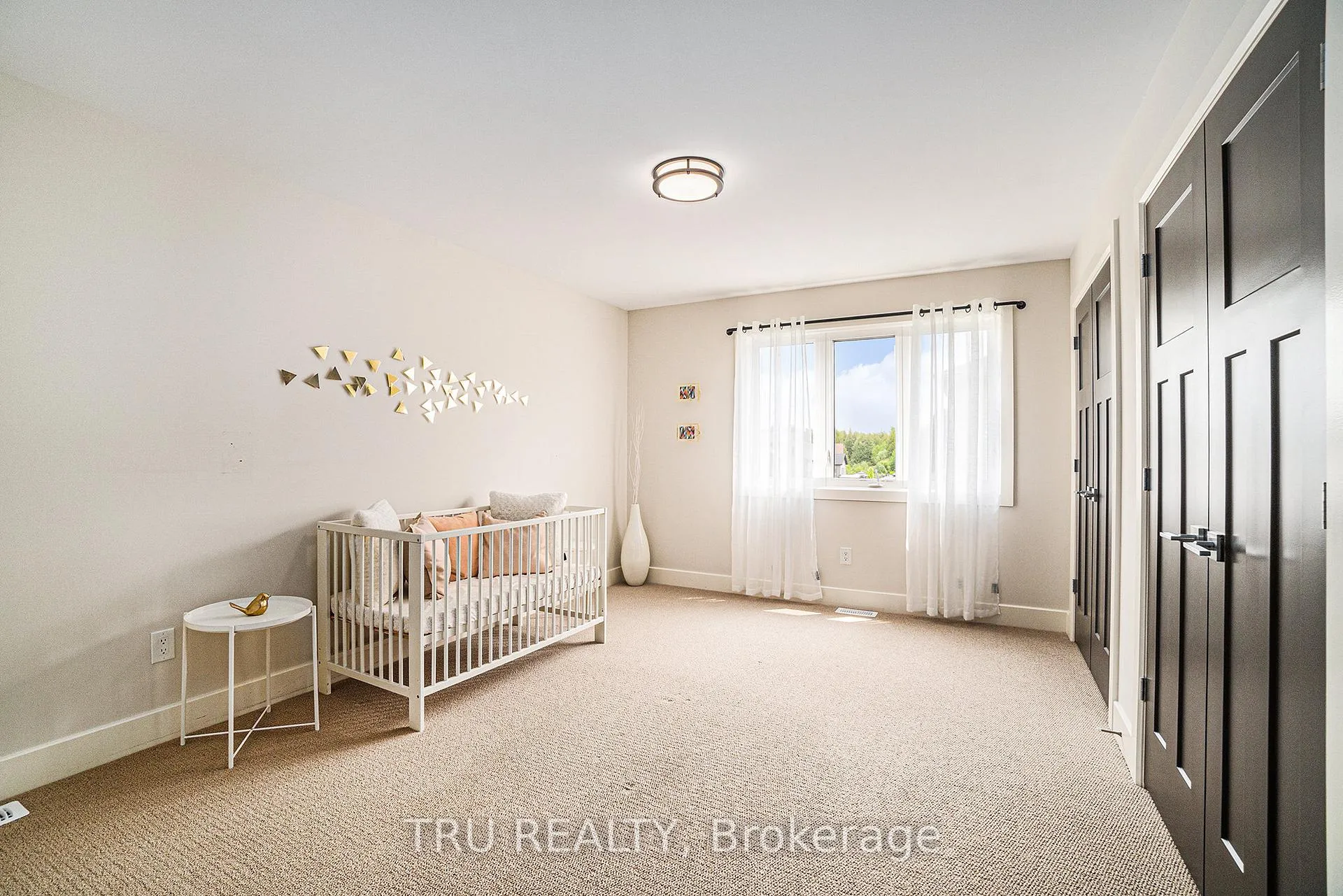 Photo 17 of 670 Parade Drive, Ottawa, Stittsville (South) — HOMEH