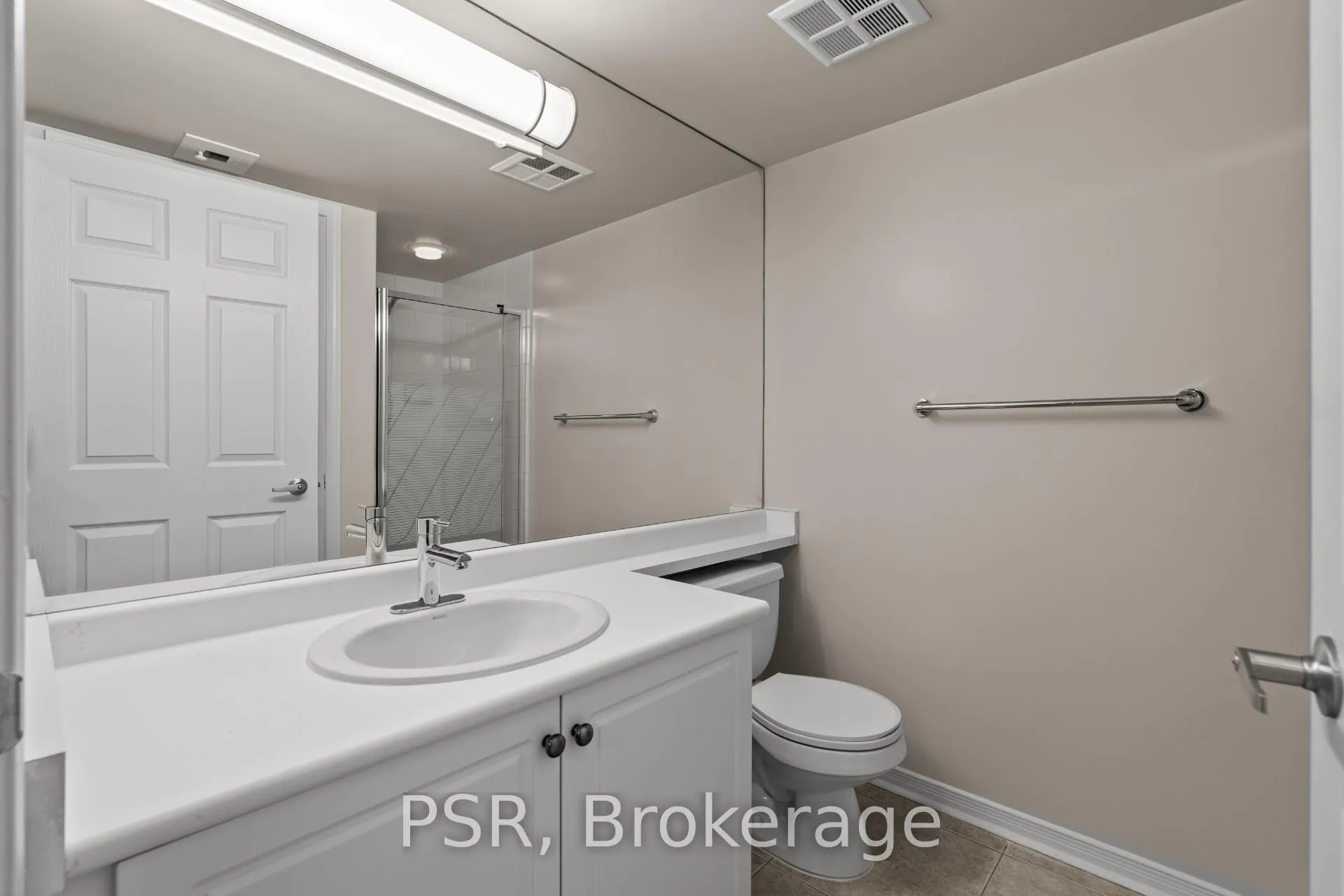 Photo 13 of Unit 112, 515 Rosewell Avenue, Toronto, Lawrence Park South — HOMEH