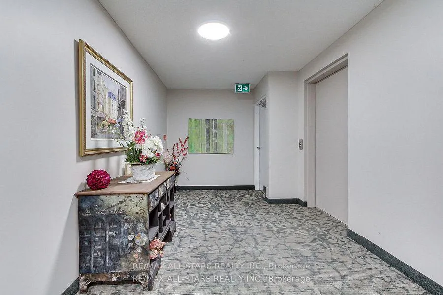 Photo 3 of Unit 103, 41 Ash Street, Uxbridge — HOMEH