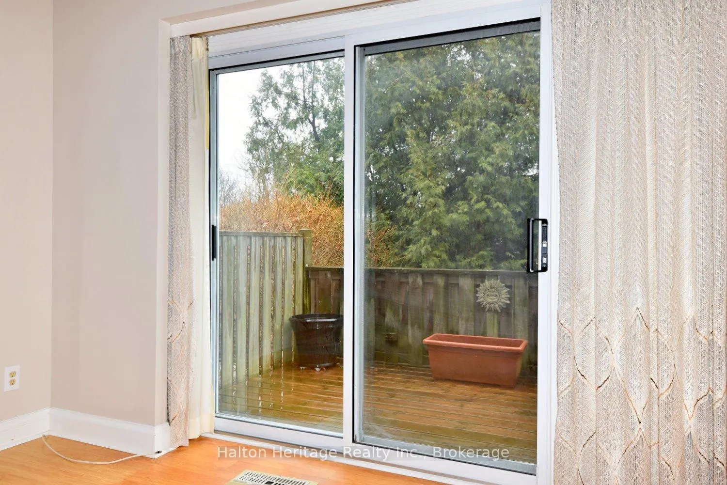 Photo 7 of Unit Unit 7, 457 Woodview Rd., Burlington, Roseland — HOMEH