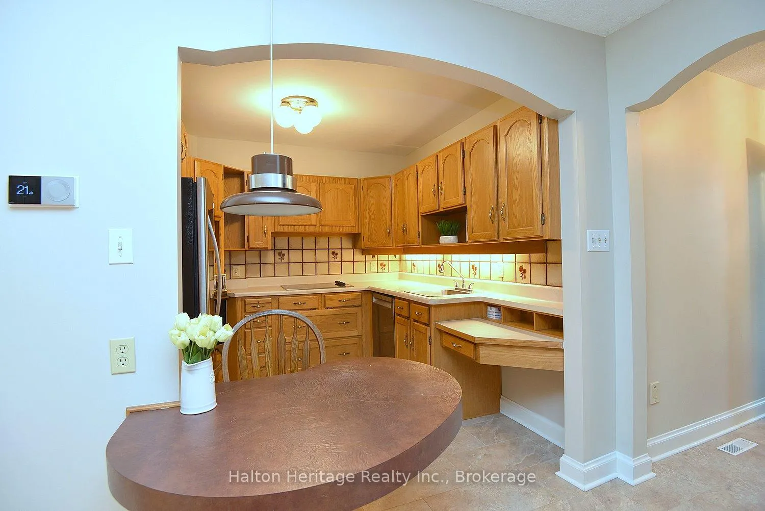 Photo 14 of Unit Unit 7, 457 Woodview Rd., Burlington, Roseland — HOMEH