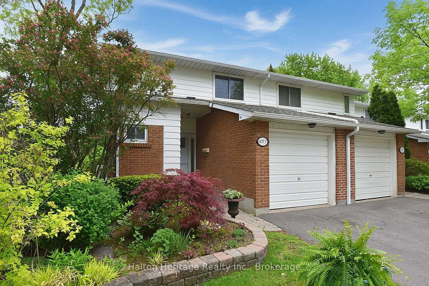 Photo 35 of Unit Unit 7, 457 Woodview Rd., Burlington, Roseland — HOMEH