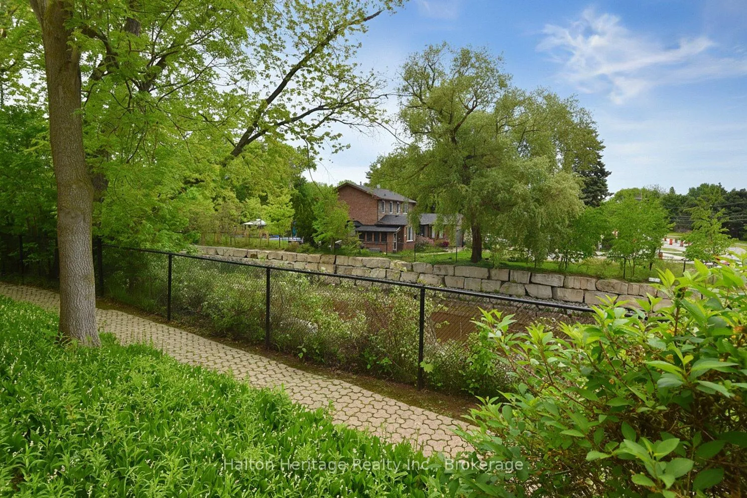 Photo 41 of Unit Unit 7, 457 Woodview Rd., Burlington, Roseland — HOMEH