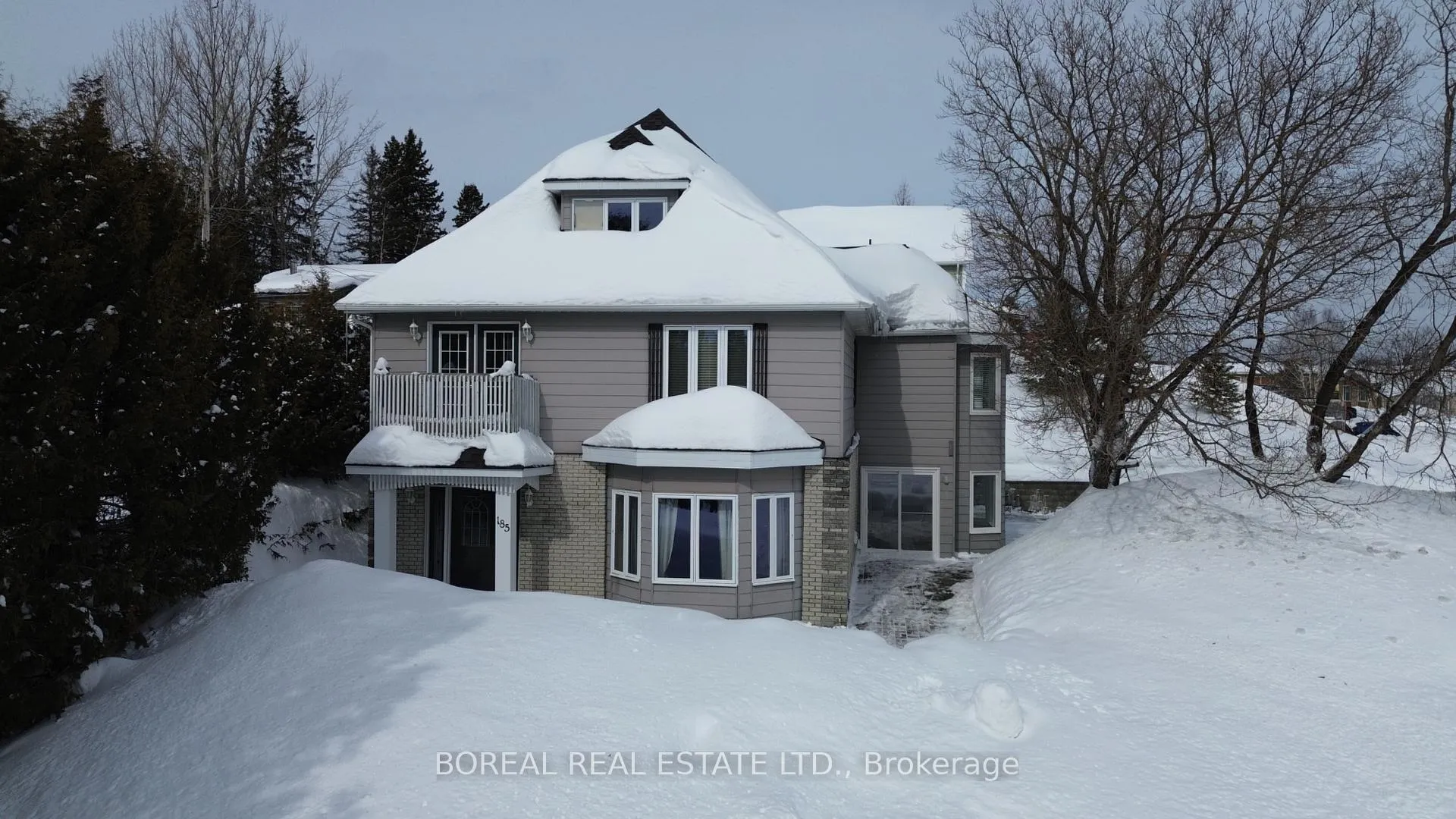 Photo 2 of 185 Fifth Street, Cochrane — HOMEH