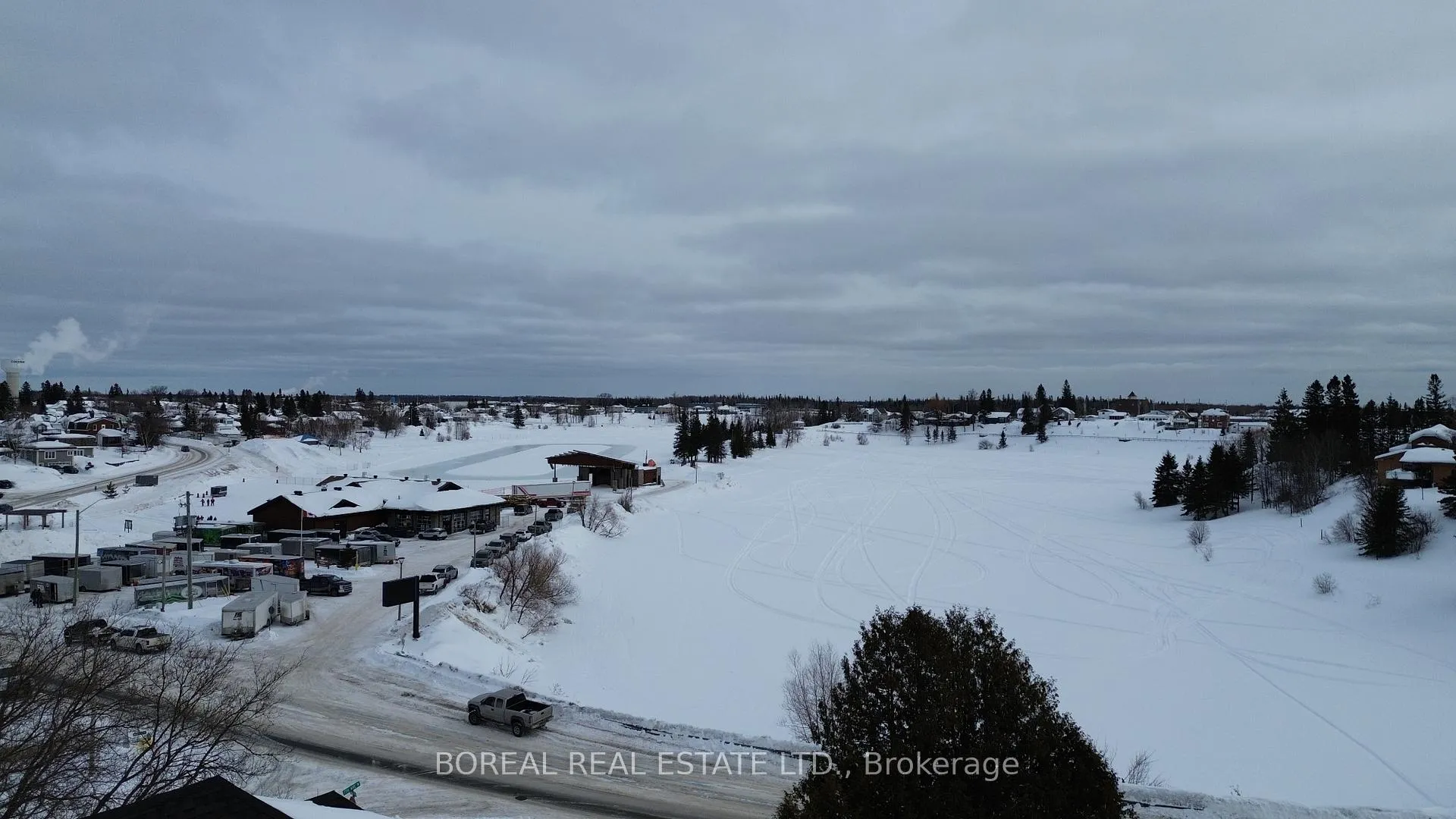 Photo 5 of 185 Fifth Street, Cochrane — HOMEH