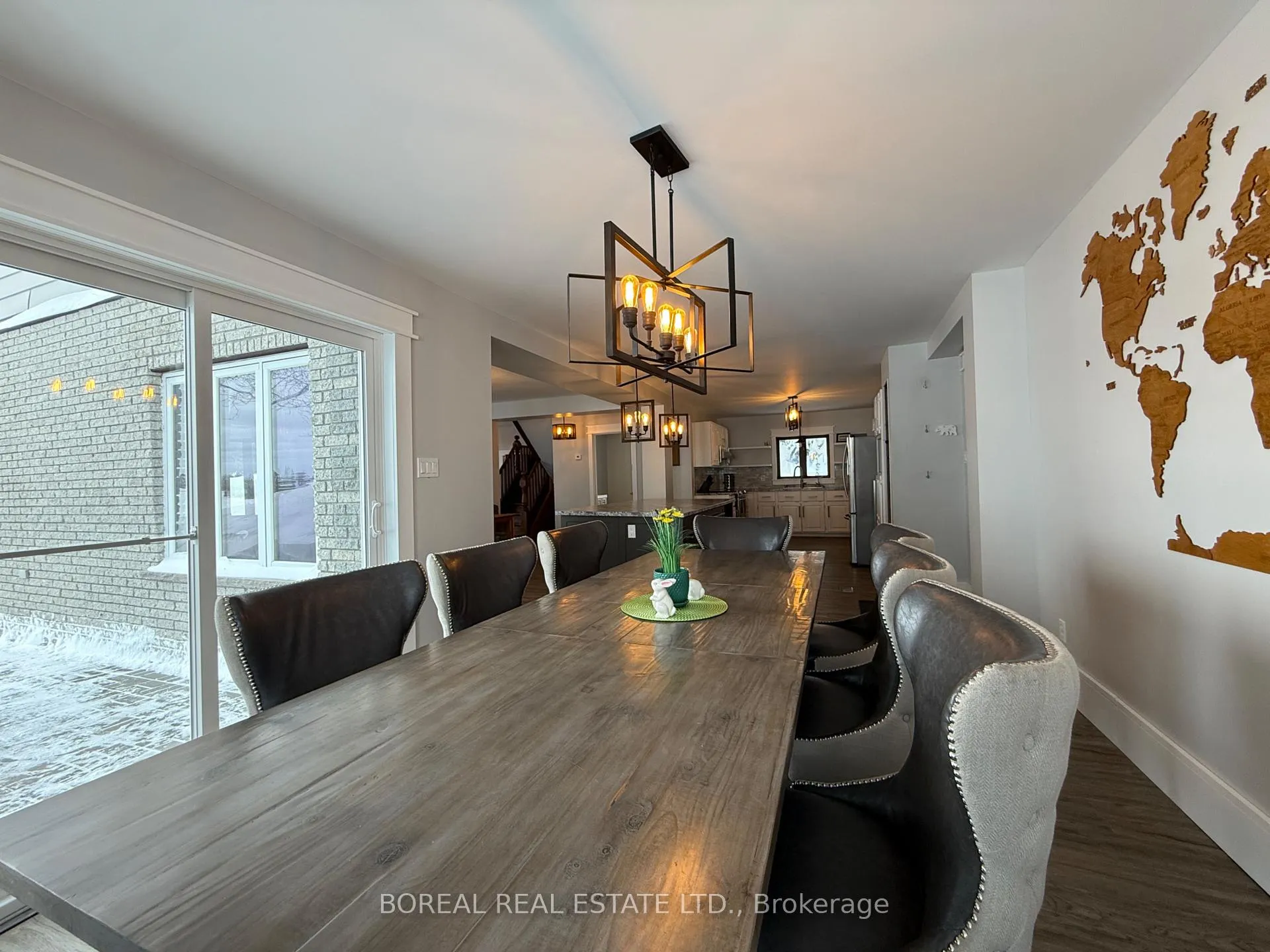 Photo 19 of 185 Fifth Street, Cochrane — HOMEH