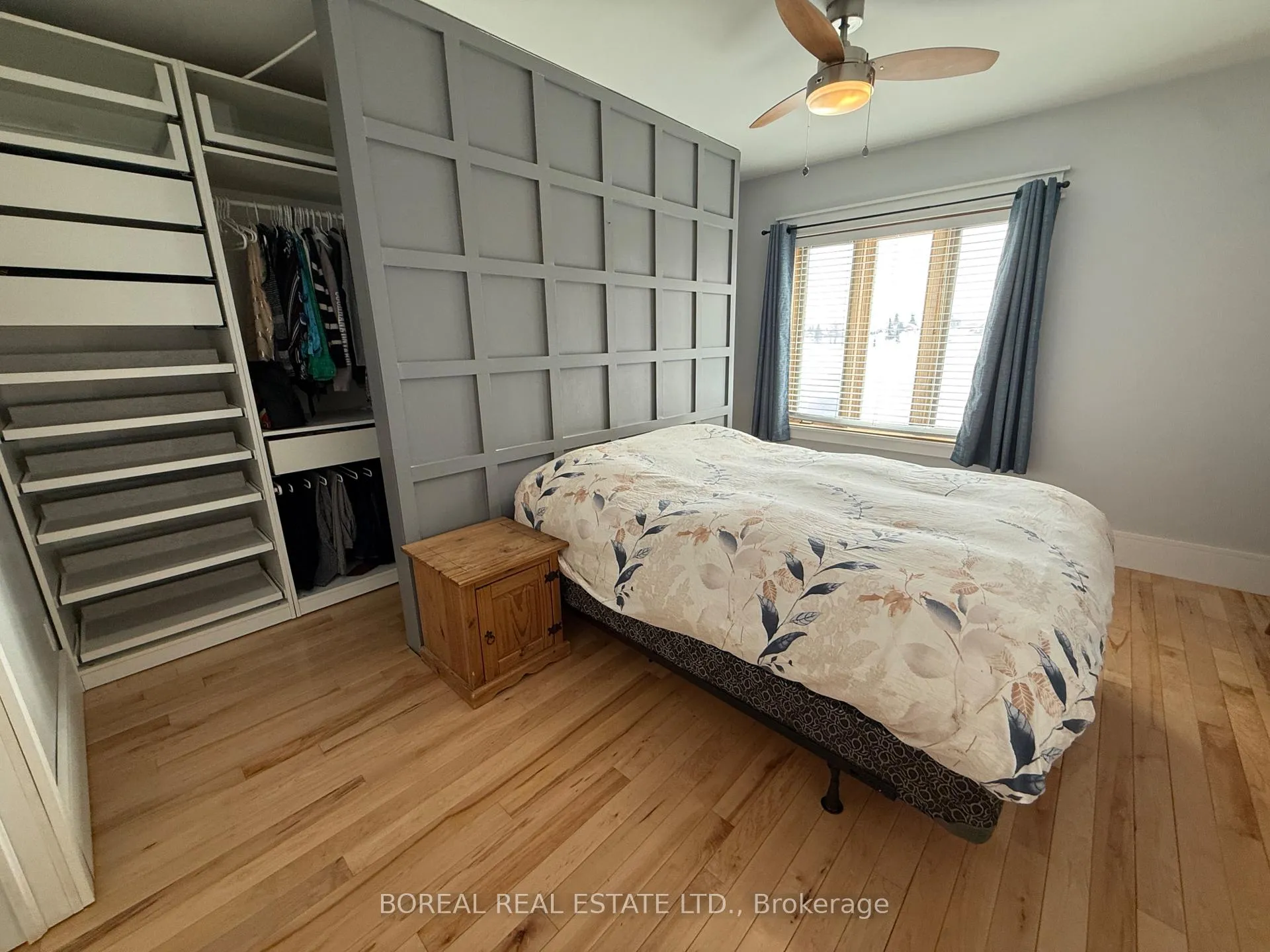 Photo 27 of 185 Fifth Street, Cochrane — HOMEH