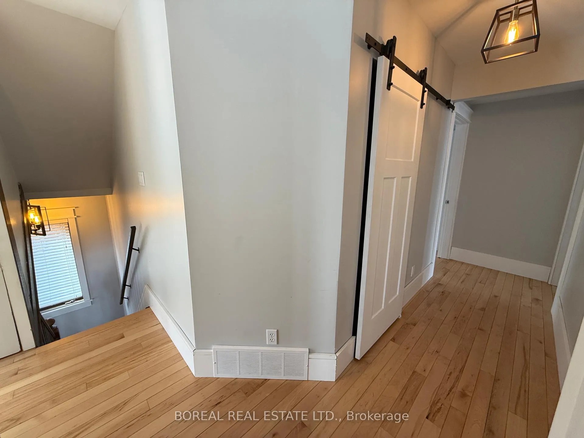 Photo 31 of 185 Fifth Street, Cochrane — HOMEH