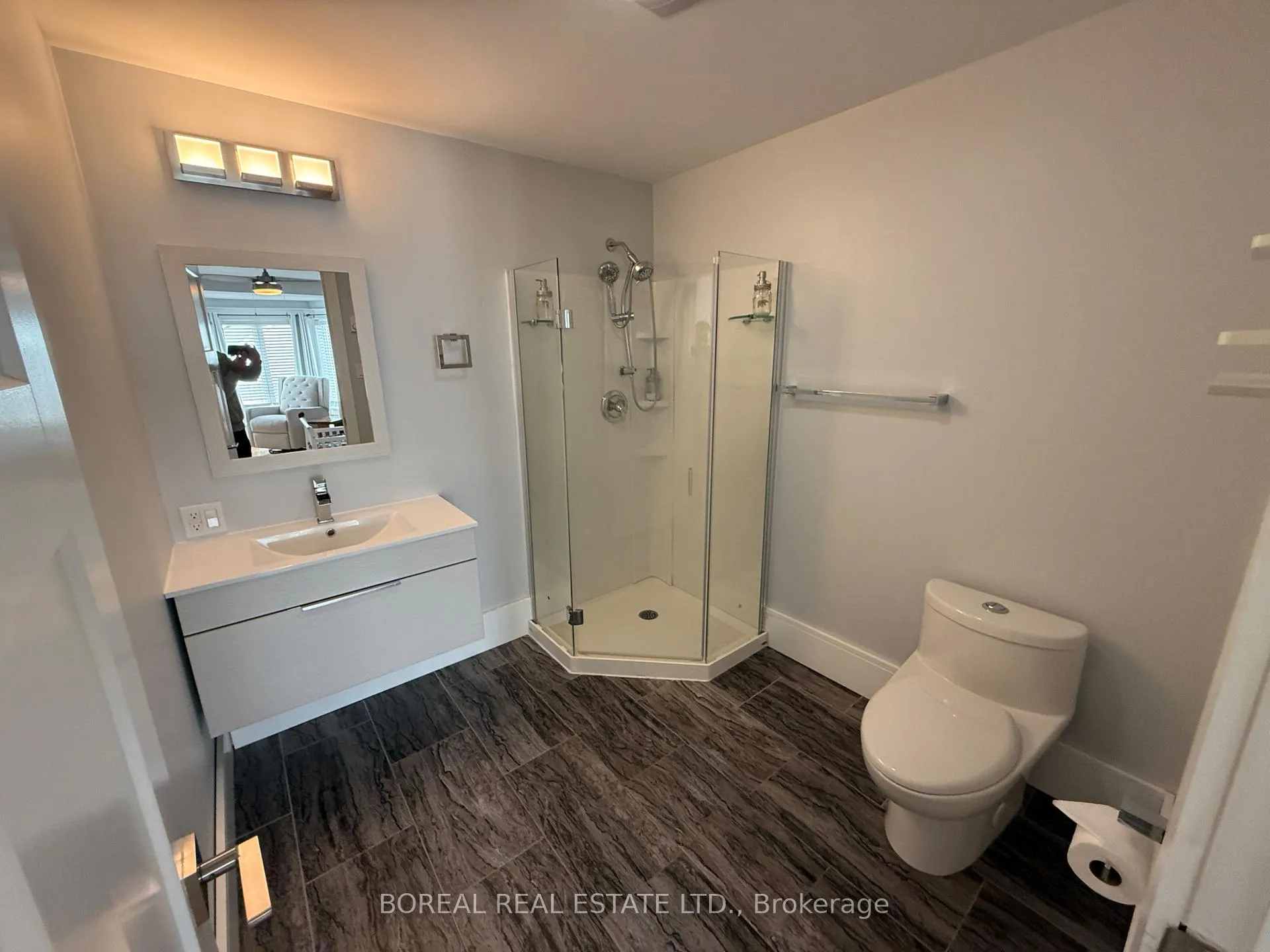 Photo 35 of 185 Fifth Street, Cochrane — HOMEH