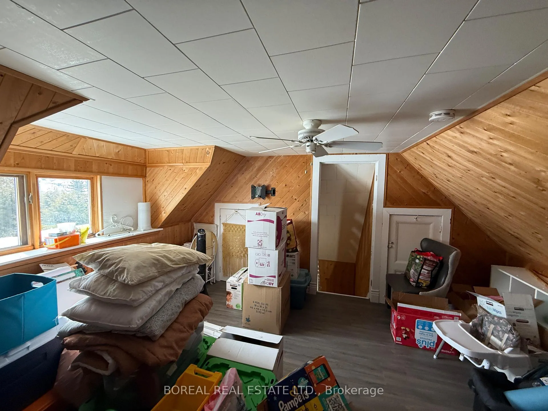 Photo 41 of 185 Fifth Street, Cochrane — HOMEH