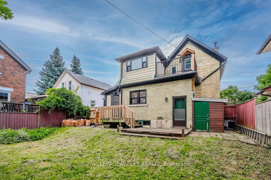 Photo 17 of 76 Wellington Street N, Kitchener — HOMEH