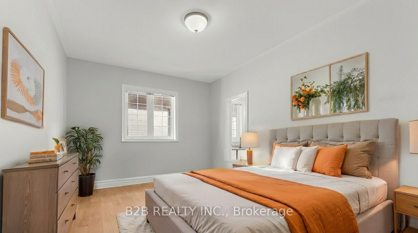Photo 30 of 22 Templar Street, Brampton, Credit Valley — HOMEH