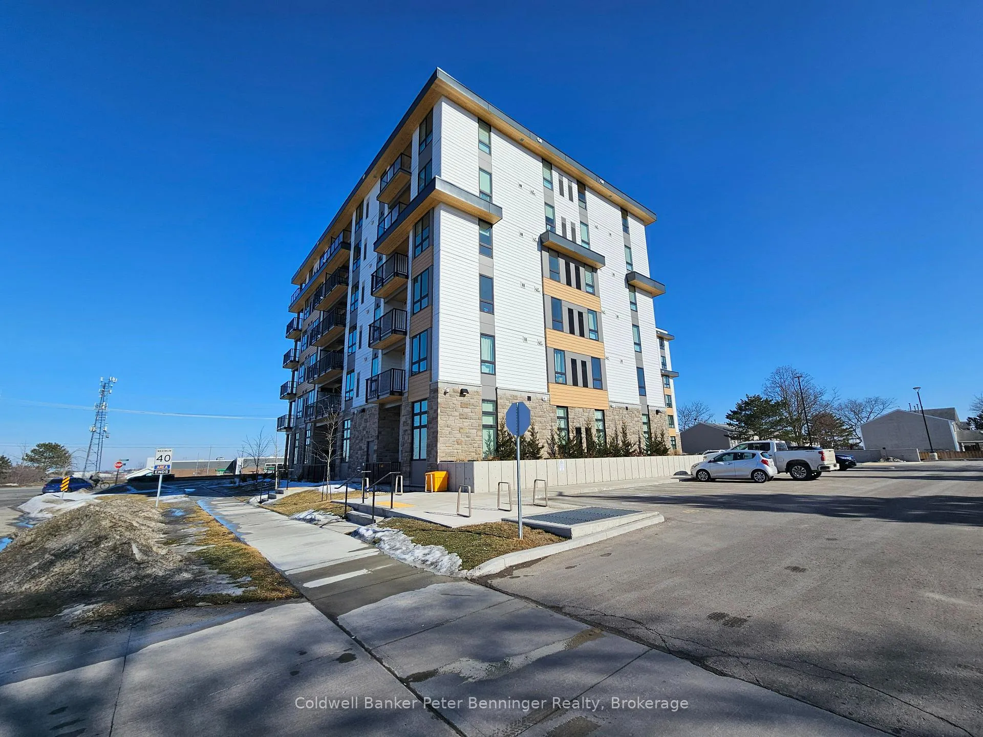 Photo 3 of Unit 313, 101 Golden Eagle Road, Waterloo, North Lakeshore — HOMEH