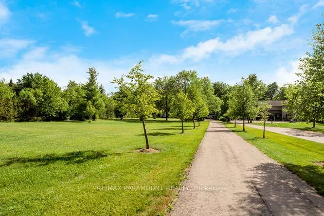 Photo 5 of 12184 8 Line, Halton Hills, Rural Esquesing — HOMEH