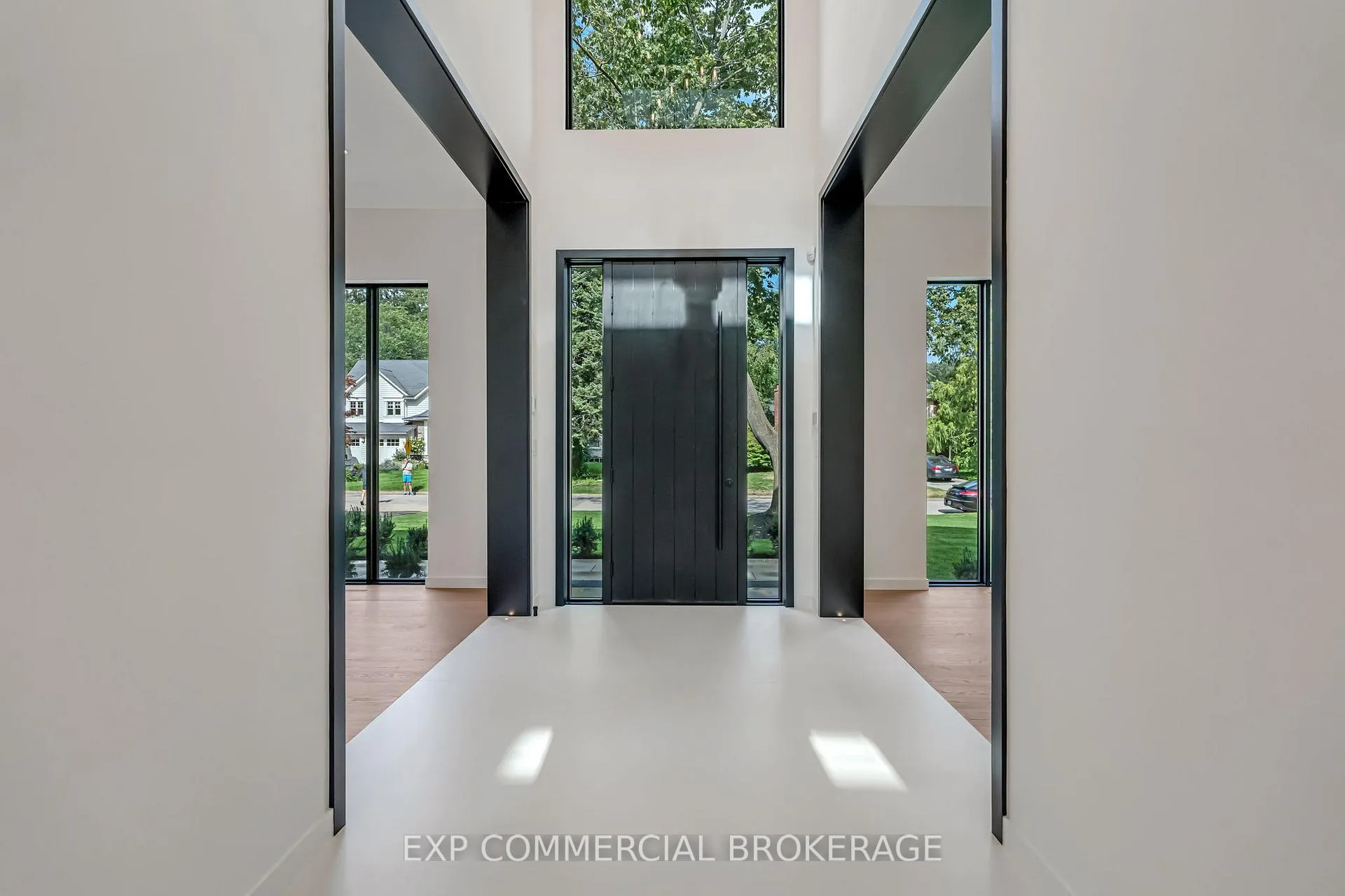 Photo 7 of 114 Tracina Drive, Oakville, Southwest — HOMEH
