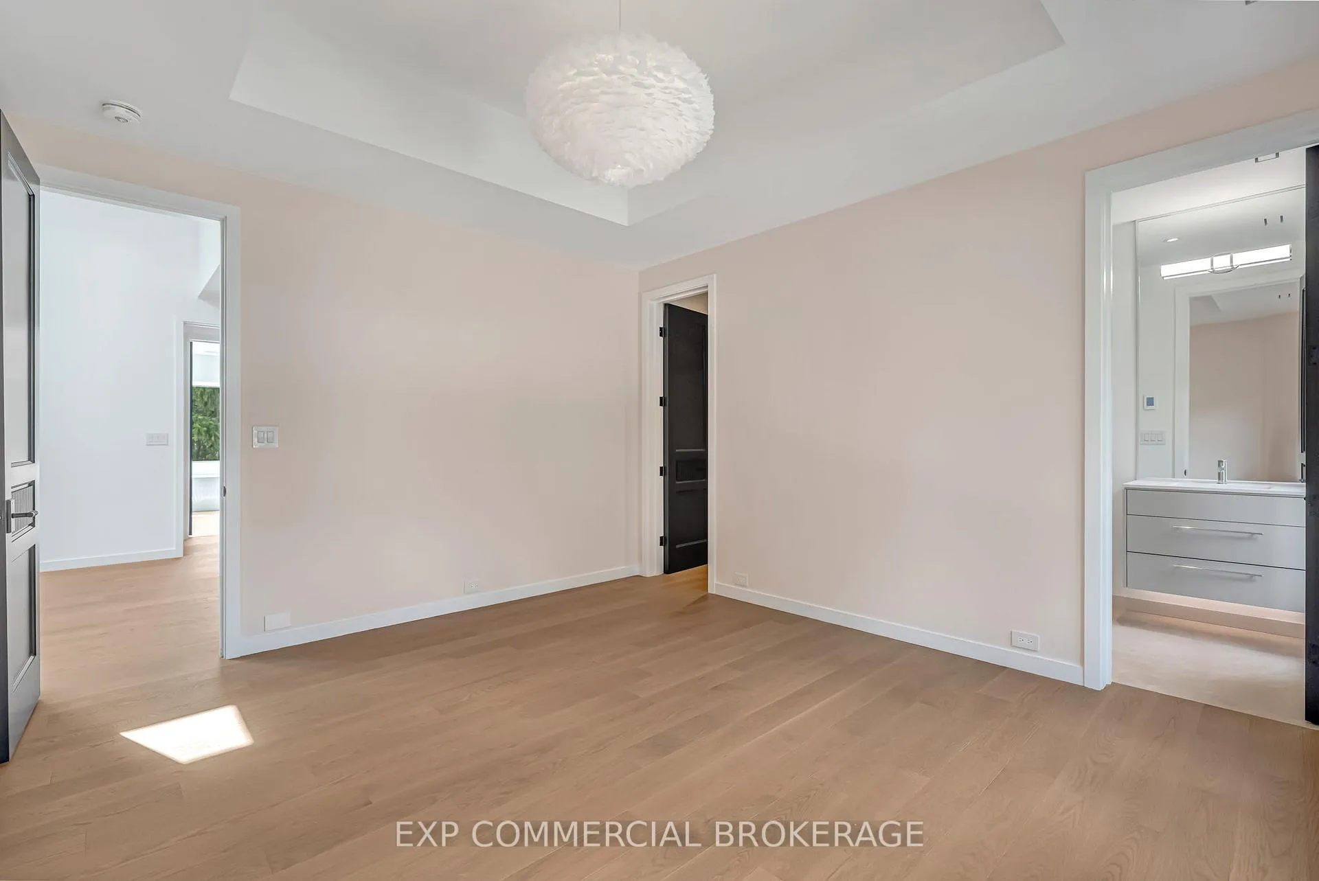 Photo 25 of 114 Tracina Drive, Oakville, Southwest — HOMEH
