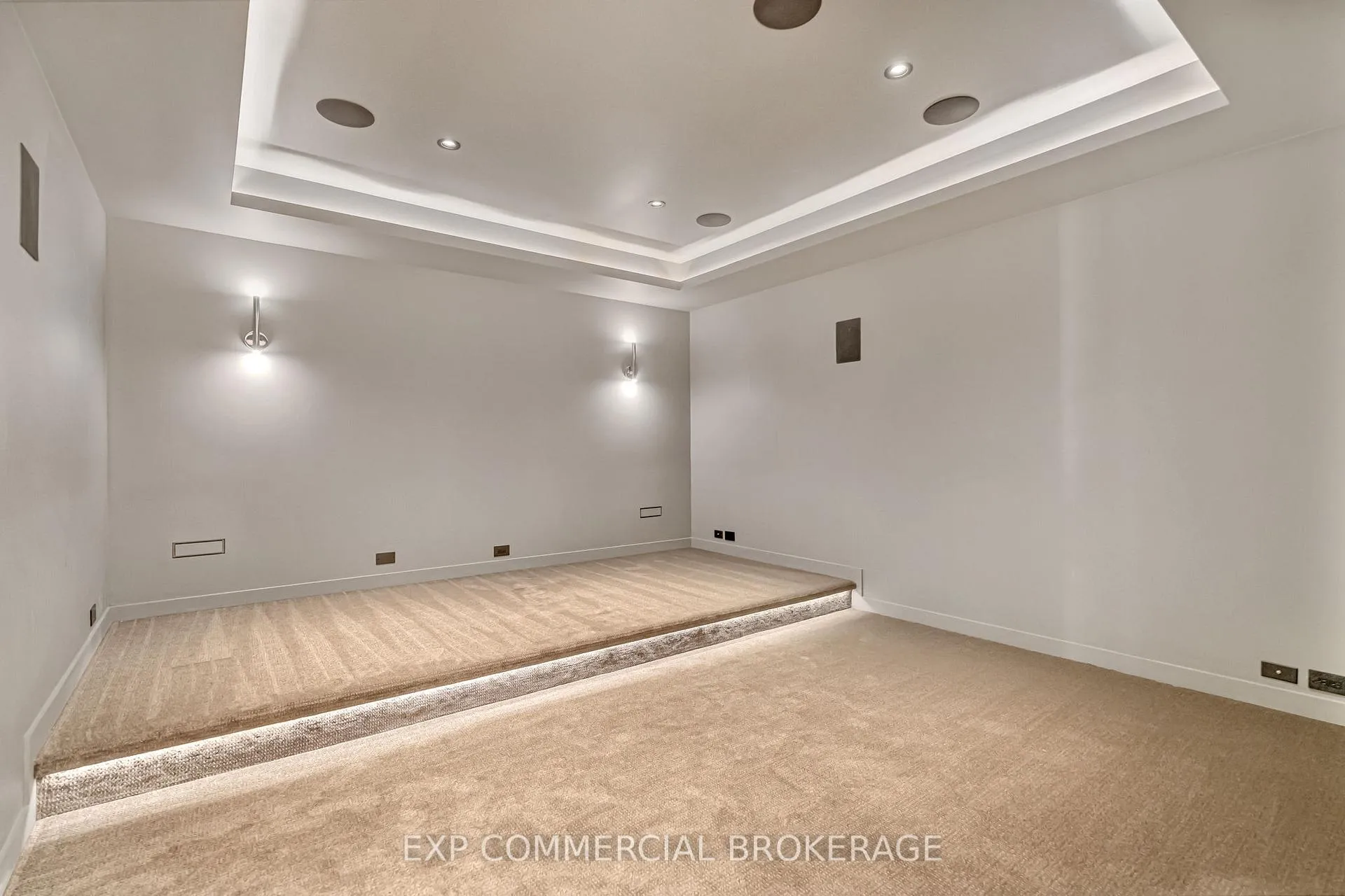 Photo 38 of 114 Tracina Drive, Oakville, Southwest — HOMEH