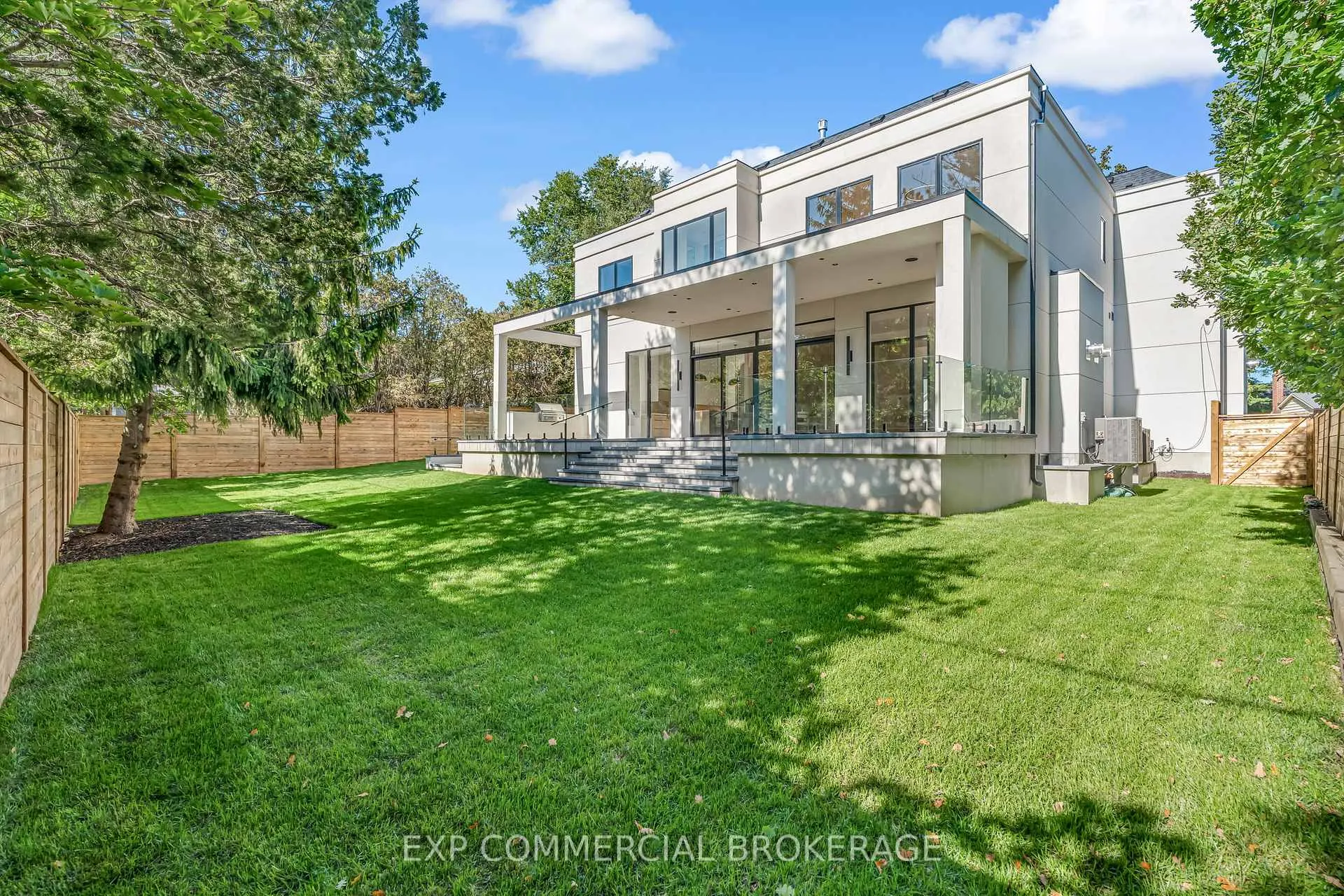 Photo 44 of 114 Tracina Drive, Oakville, Southwest — HOMEH