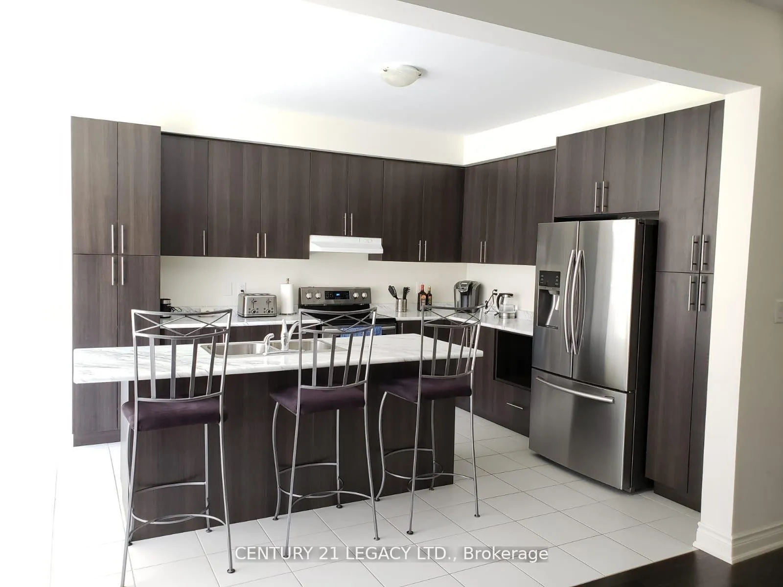 Photo 5 of 16 Mussle White Road, Brampton, Bram West — HOMEH