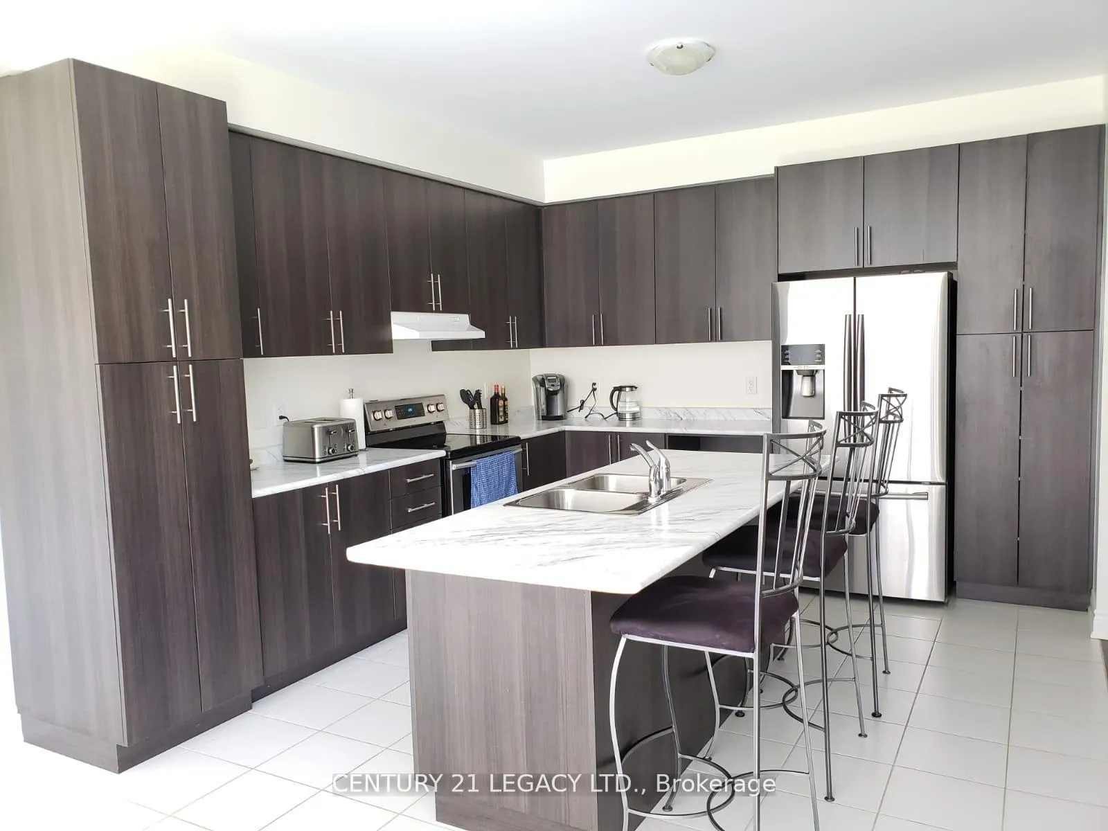 Photo 6 of 16 Mussle White Road, Brampton, Bram West — HOMEH