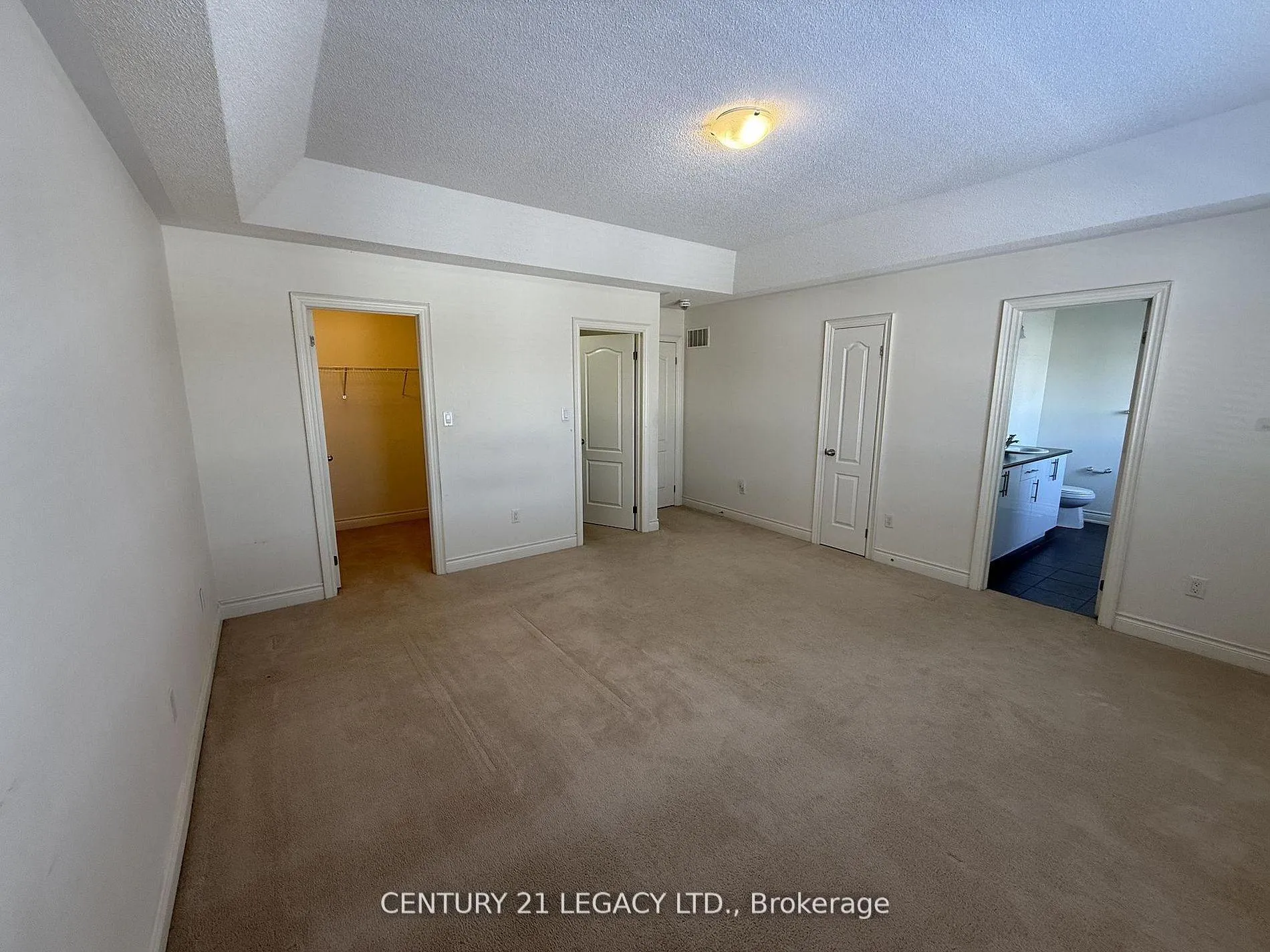 Photo 28 of 16 Mussle White Road, Brampton, Bram West — HOMEH