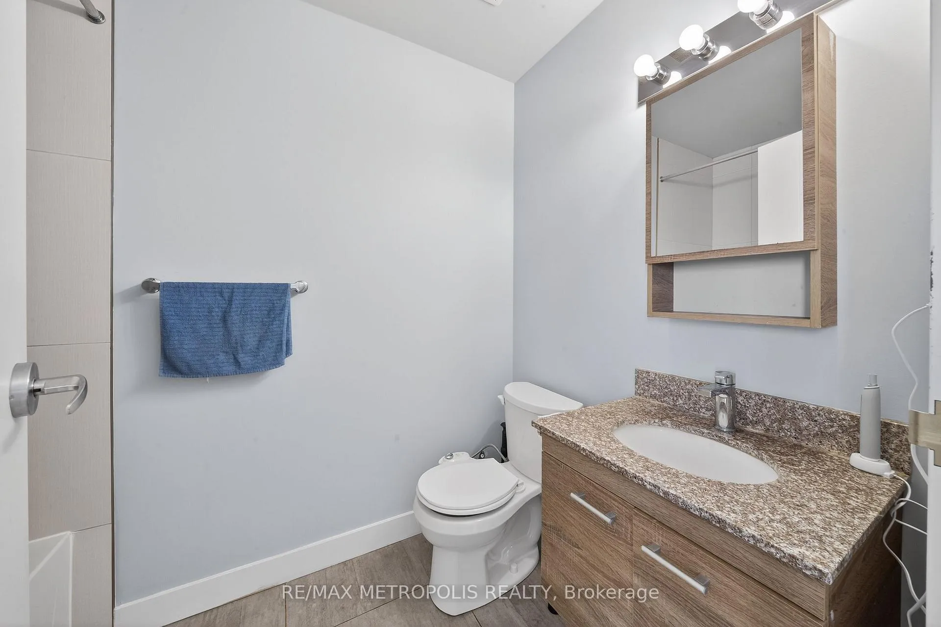 Photo 21 of Unit 1702, 318 Spruce Street, Waterloo, Lakeshore Village — HOMEH