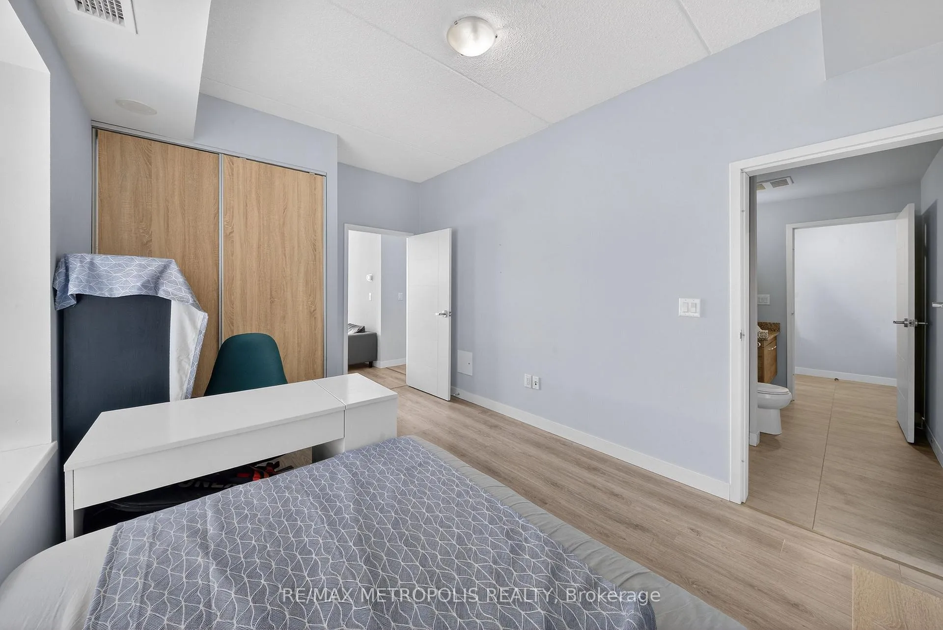 Photo 28 of Unit 1702, 318 Spruce Street, Waterloo, Lakeshore Village — HOMEH