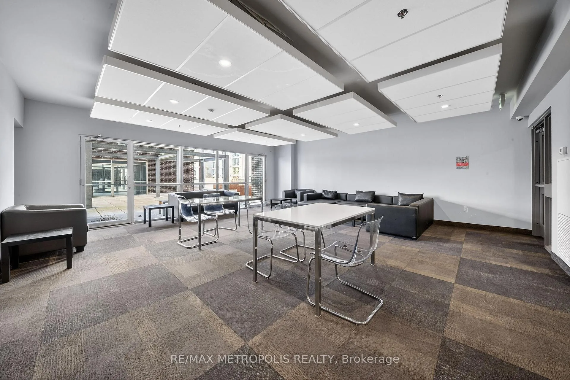 Photo 30 of Unit 1702, 318 Spruce Street, Waterloo, Lakeshore Village — HOMEH