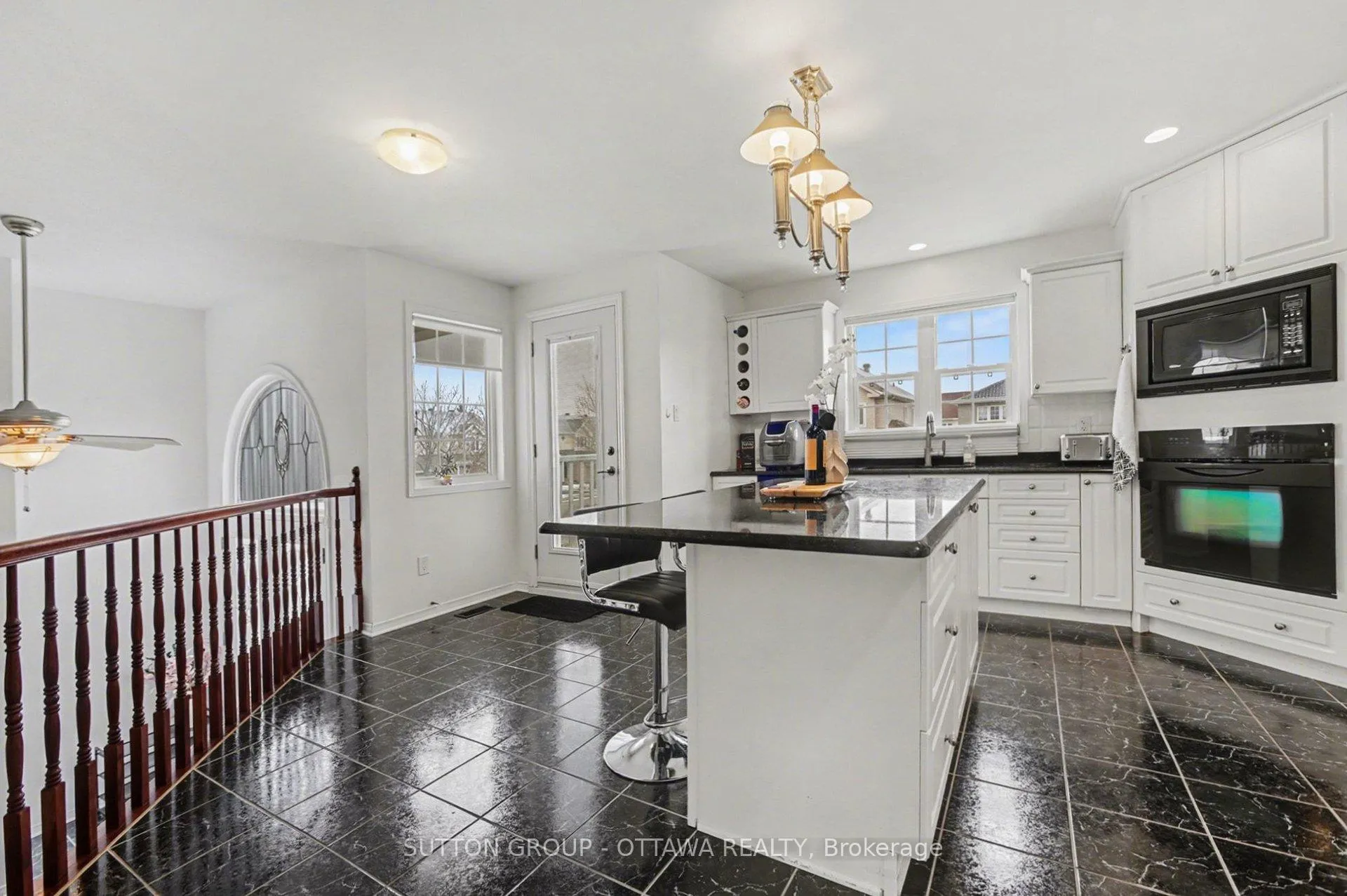 Photo 7 of 131 Oakfield Crescent, Ottawa, Barrhaven - Longfields — HOMEH
