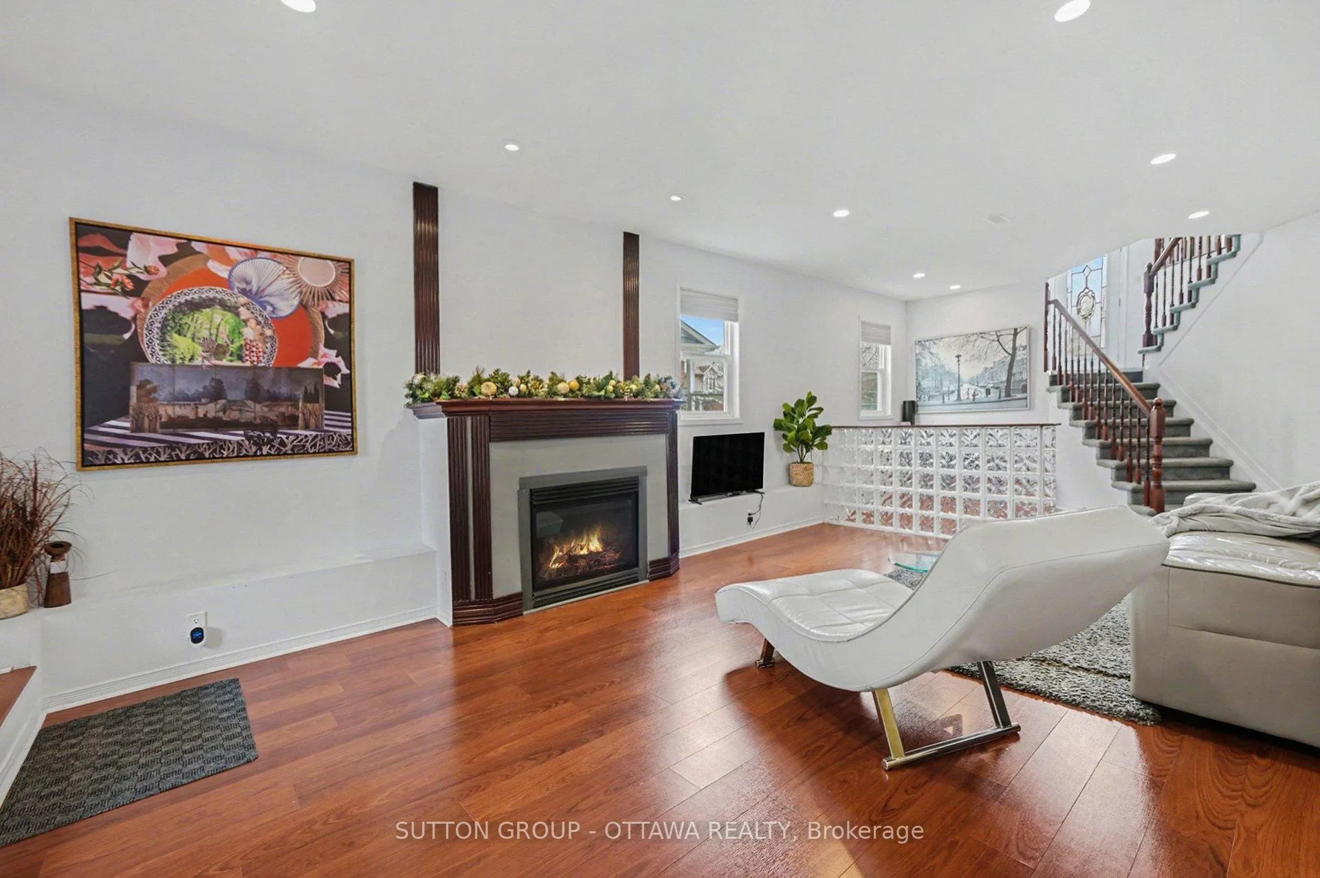 Photo 18 of 131 Oakfield Crescent, Ottawa, Barrhaven - Longfields — HOMEH