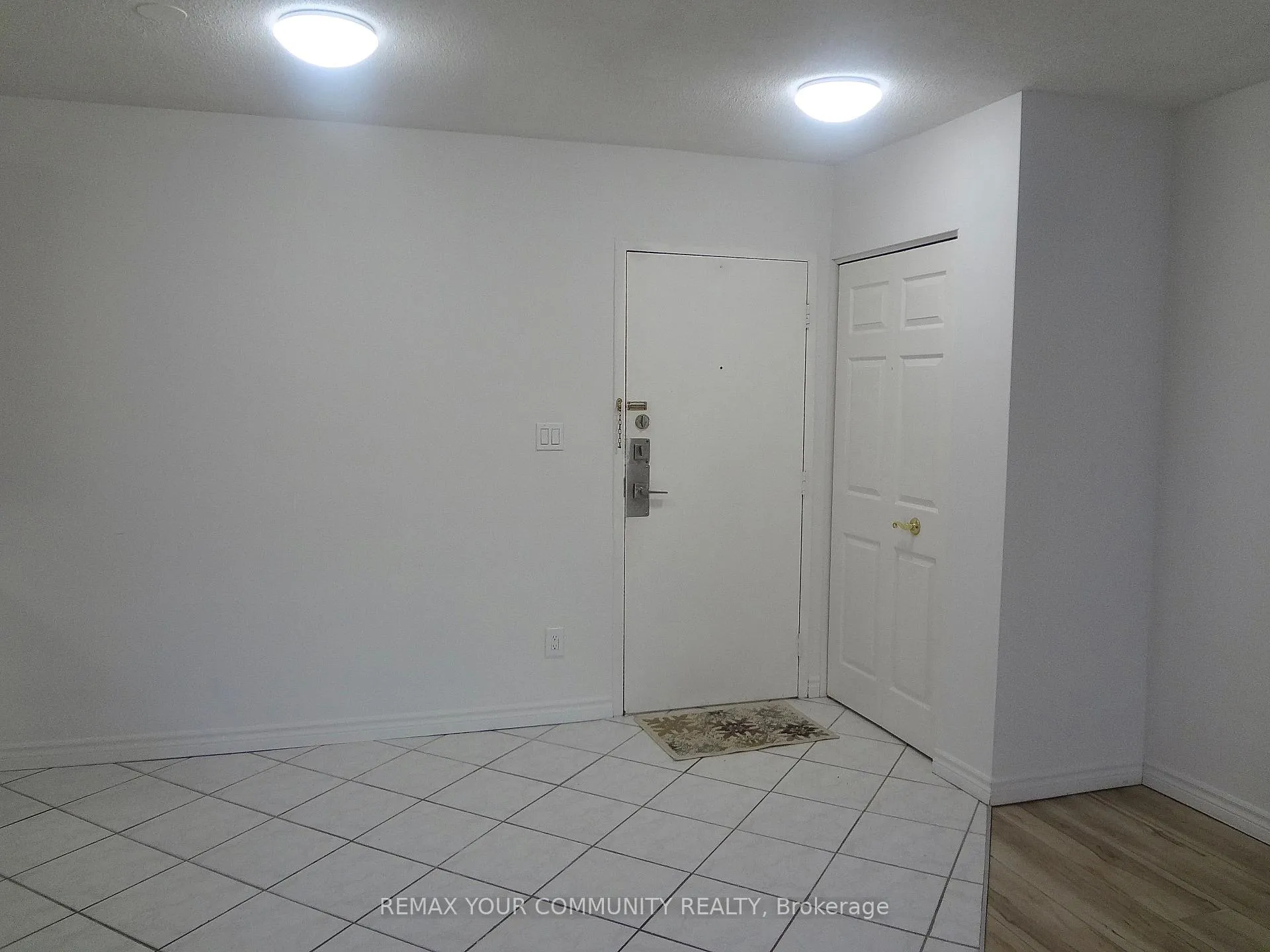 Photo 2 of Unit 106, 893 Concession Street, Hamilton, Raleigh — HOMEH