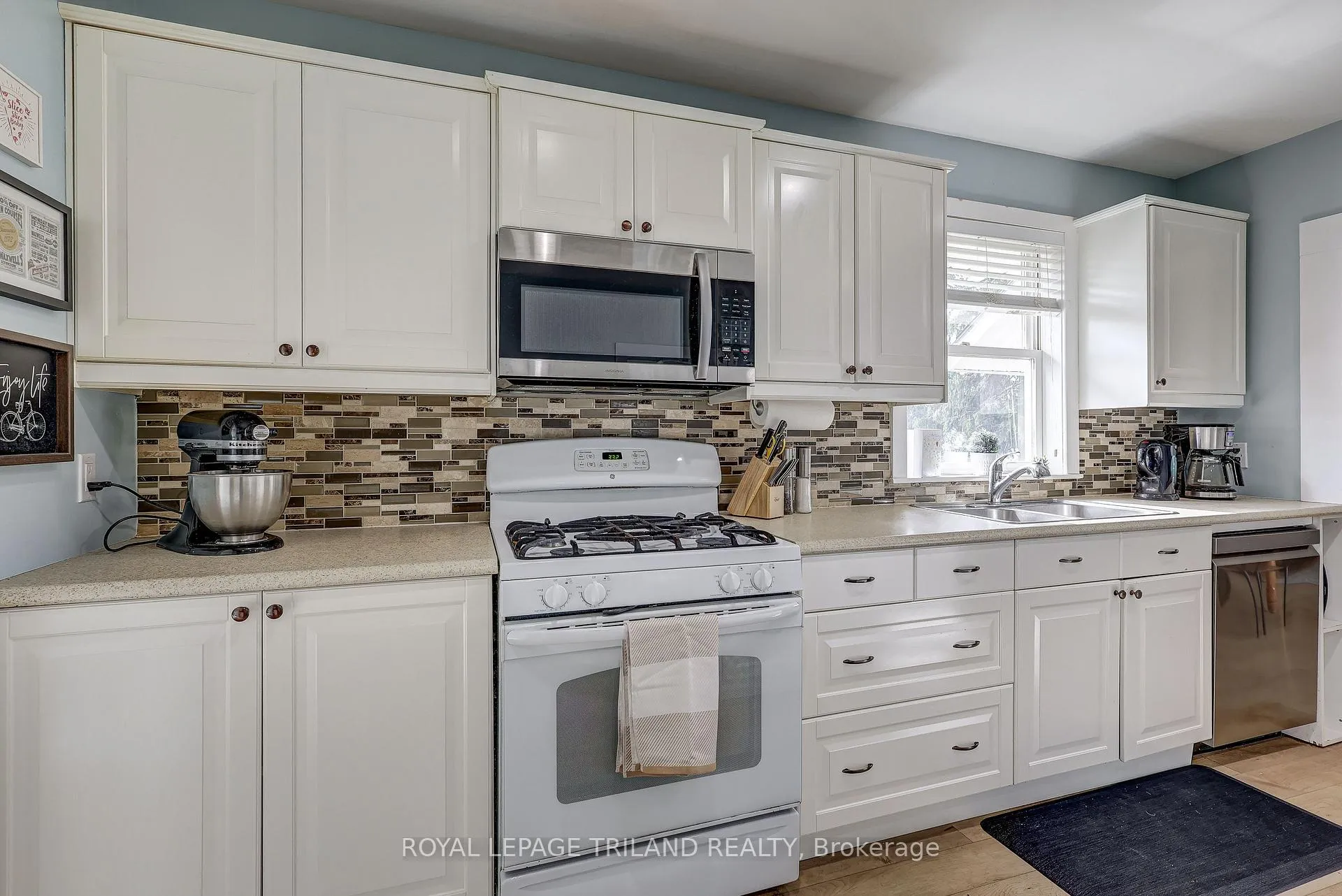 Photo 14 of 35897 Brook Street, Southwold, Shedden — HOMEH