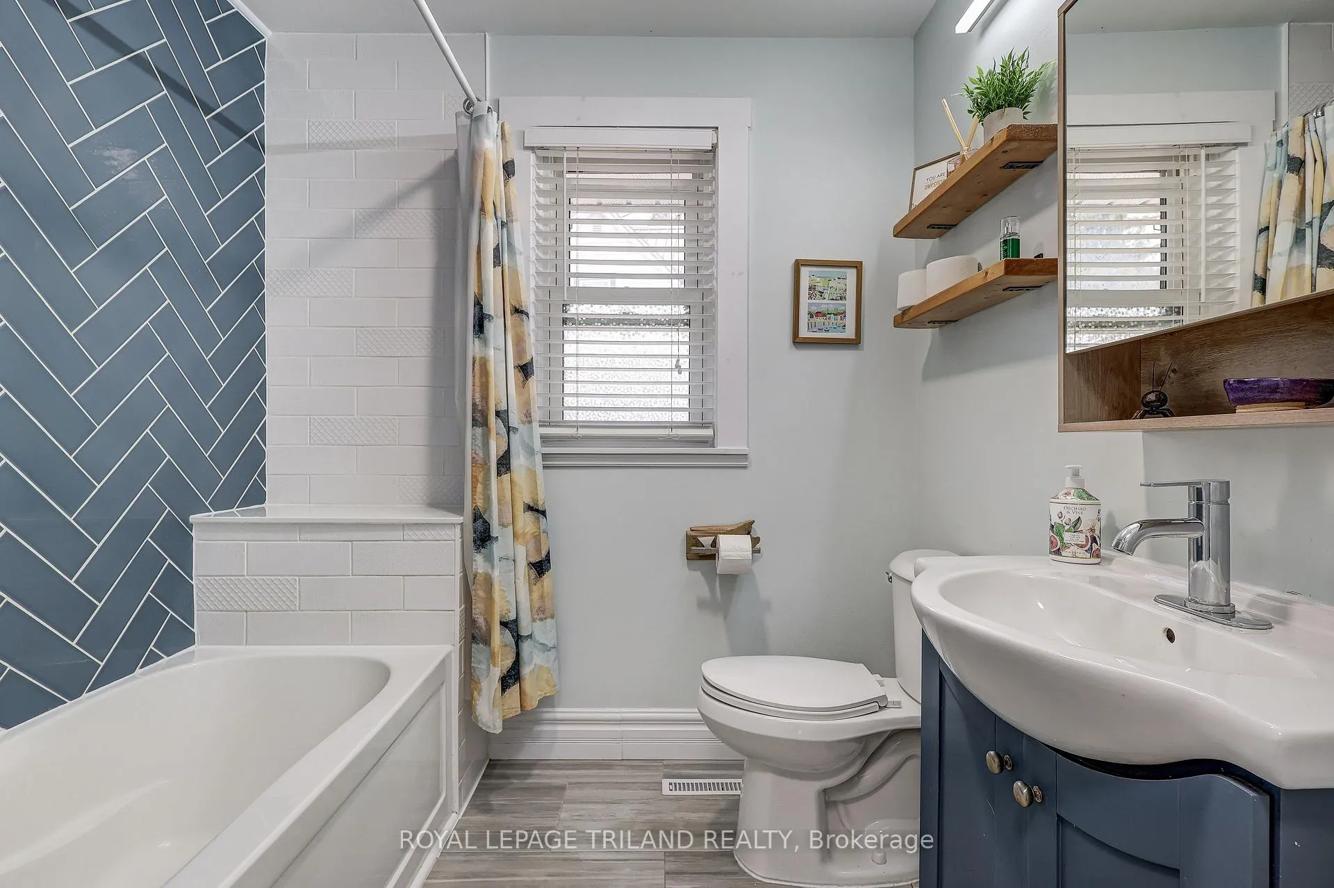 Photo 23 of 35897 Brook Street, Southwold, Shedden — HOMEH