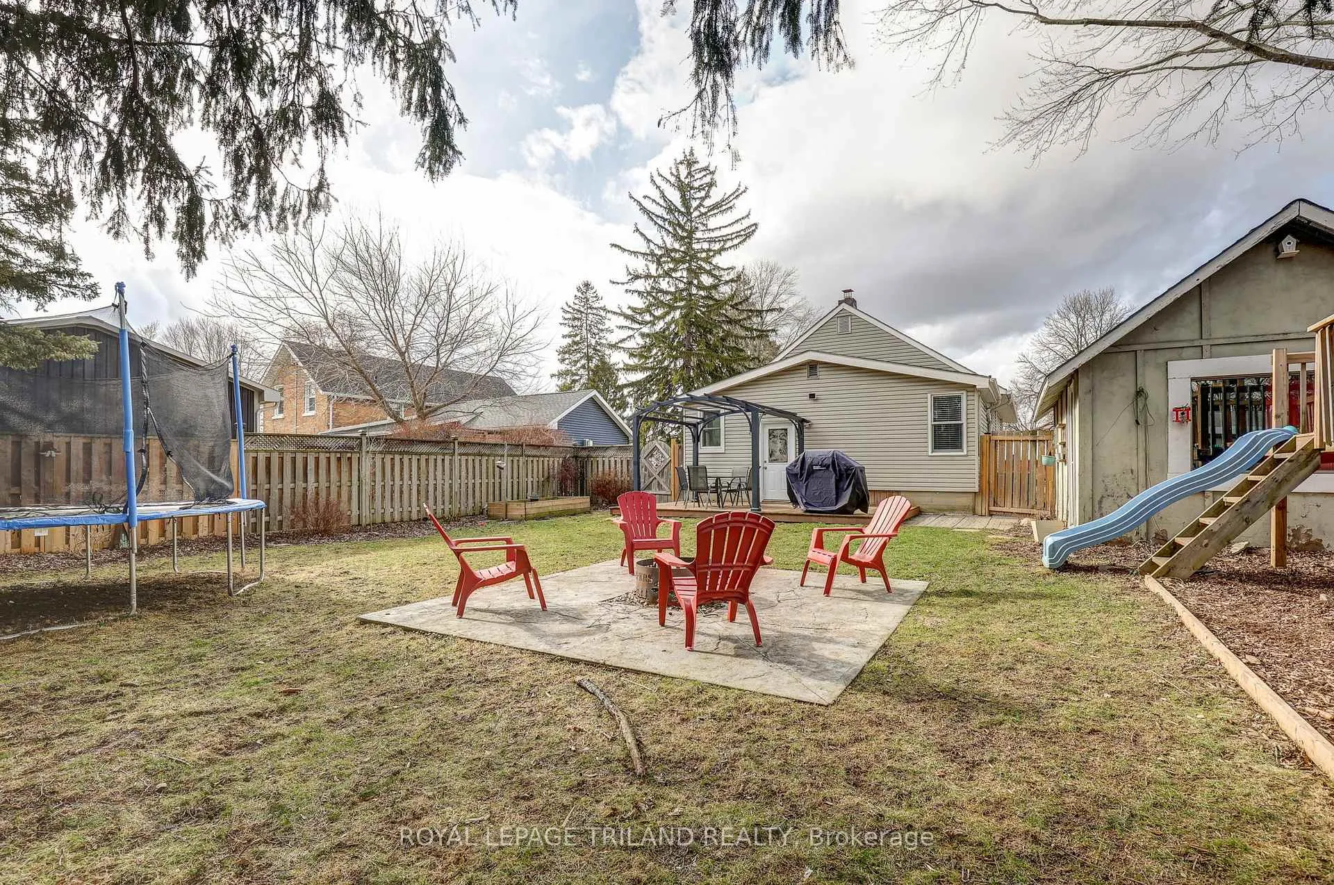 Photo 40 of 35897 Brook Street, Southwold, Shedden — HOMEH