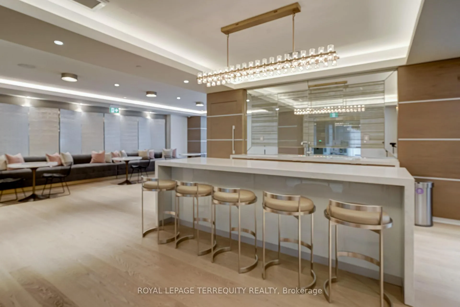 Photo 16 of Unit 306, 188 Cumberland Street, Toronto, The Annex — HOMEH