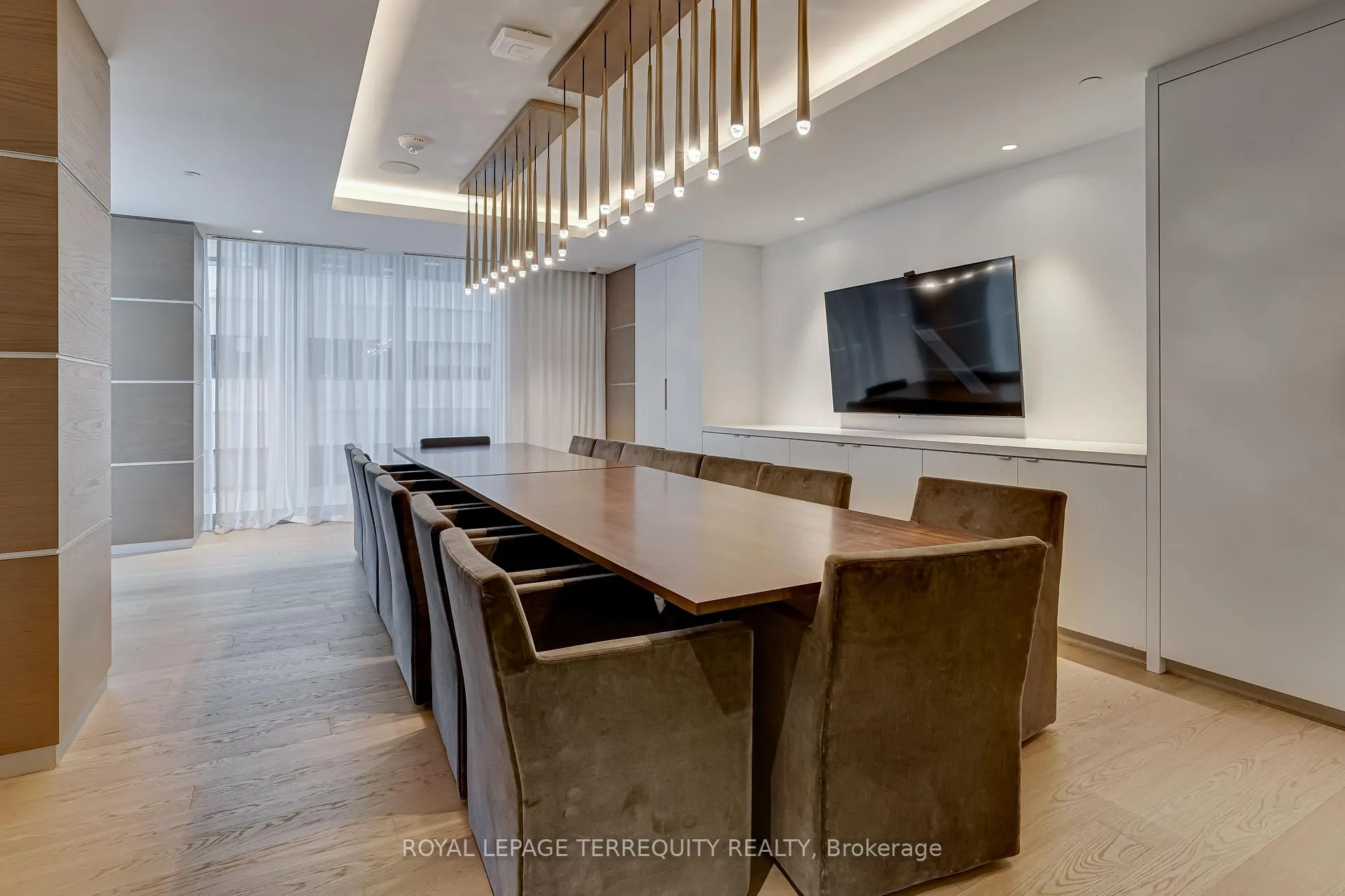 Photo 17 of Unit 306, 188 Cumberland Street, Toronto, The Annex — HOMEH