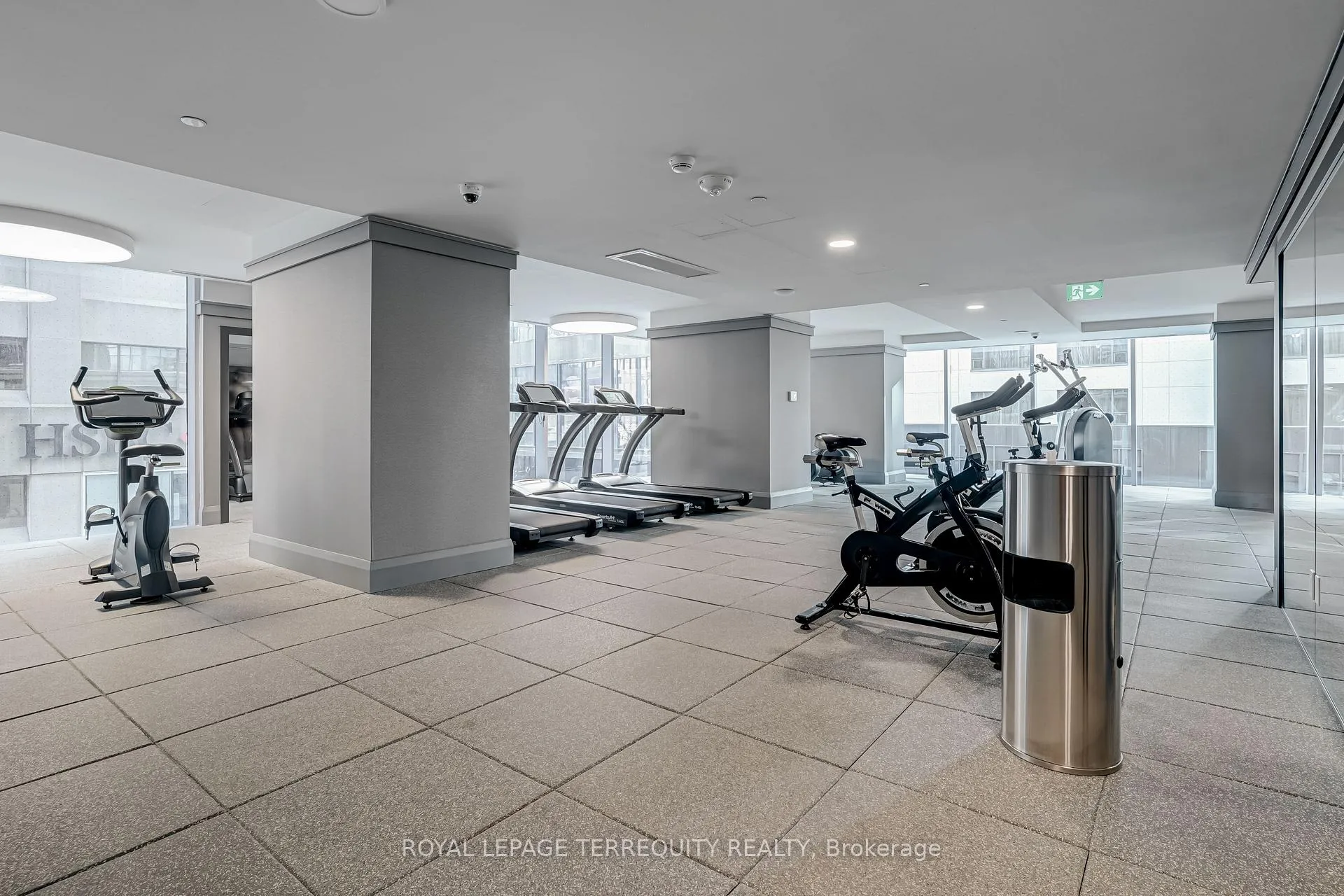 Photo 19 of Unit 306, 188 Cumberland Street, Toronto, The Annex — HOMEH