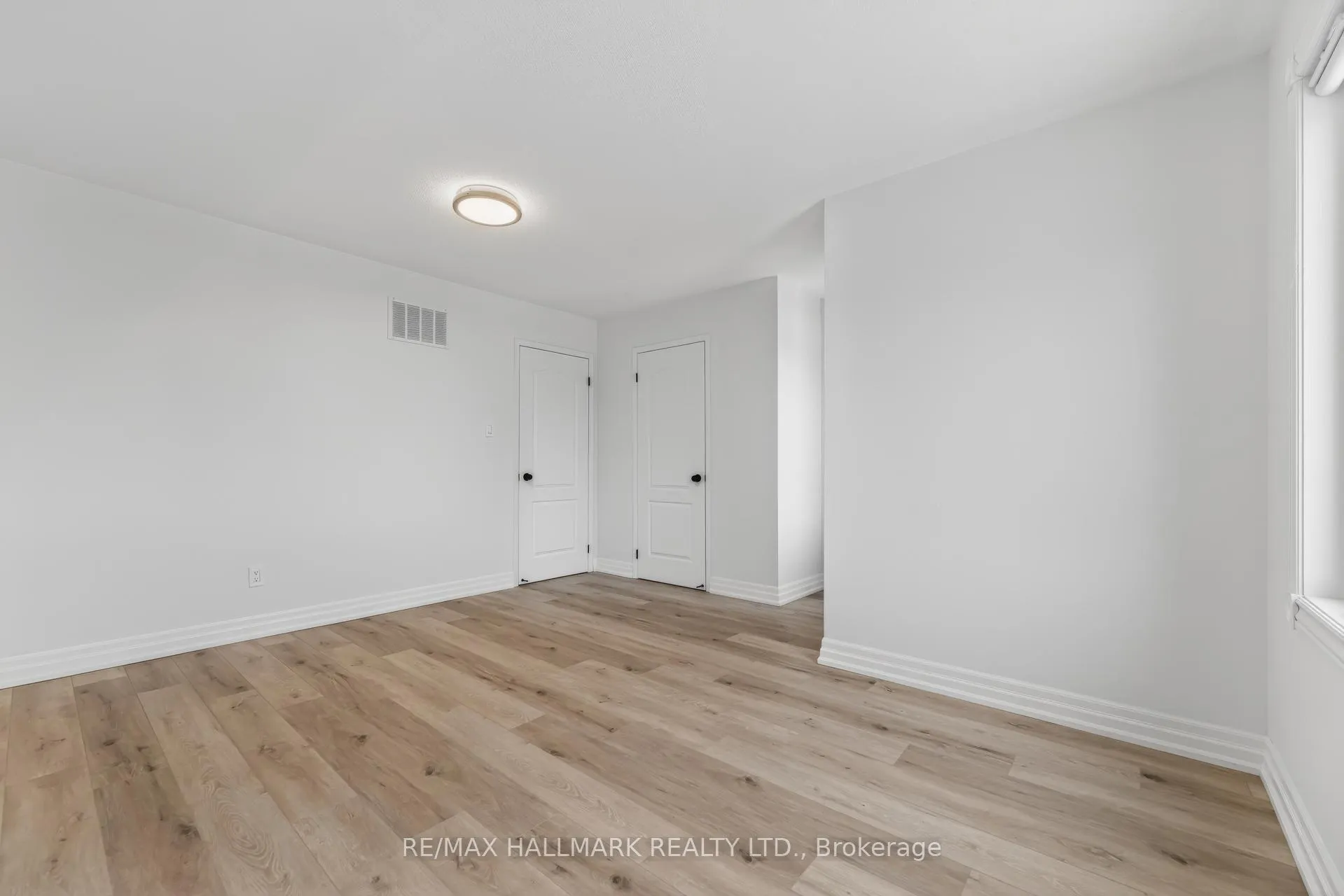 Photo 19 of Unit 39, 180 Blue Willow Drive, Vaughan, East Woodbridge — HOMEH